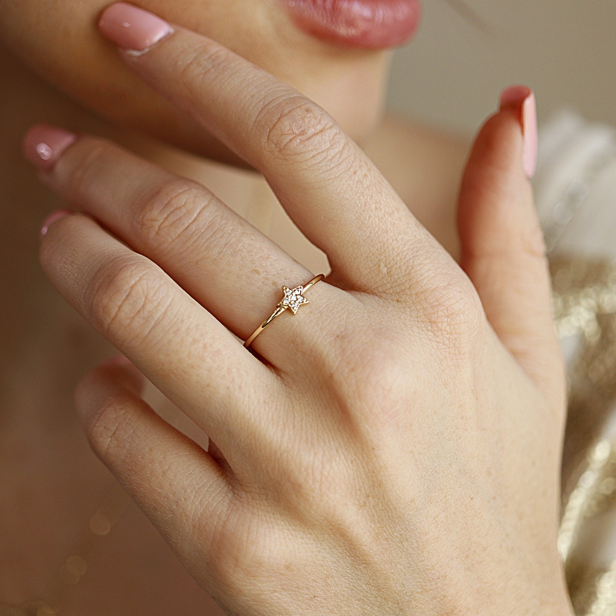 Genuine Diamond Star Ring in 14k Gold - Melt'm Jewelry