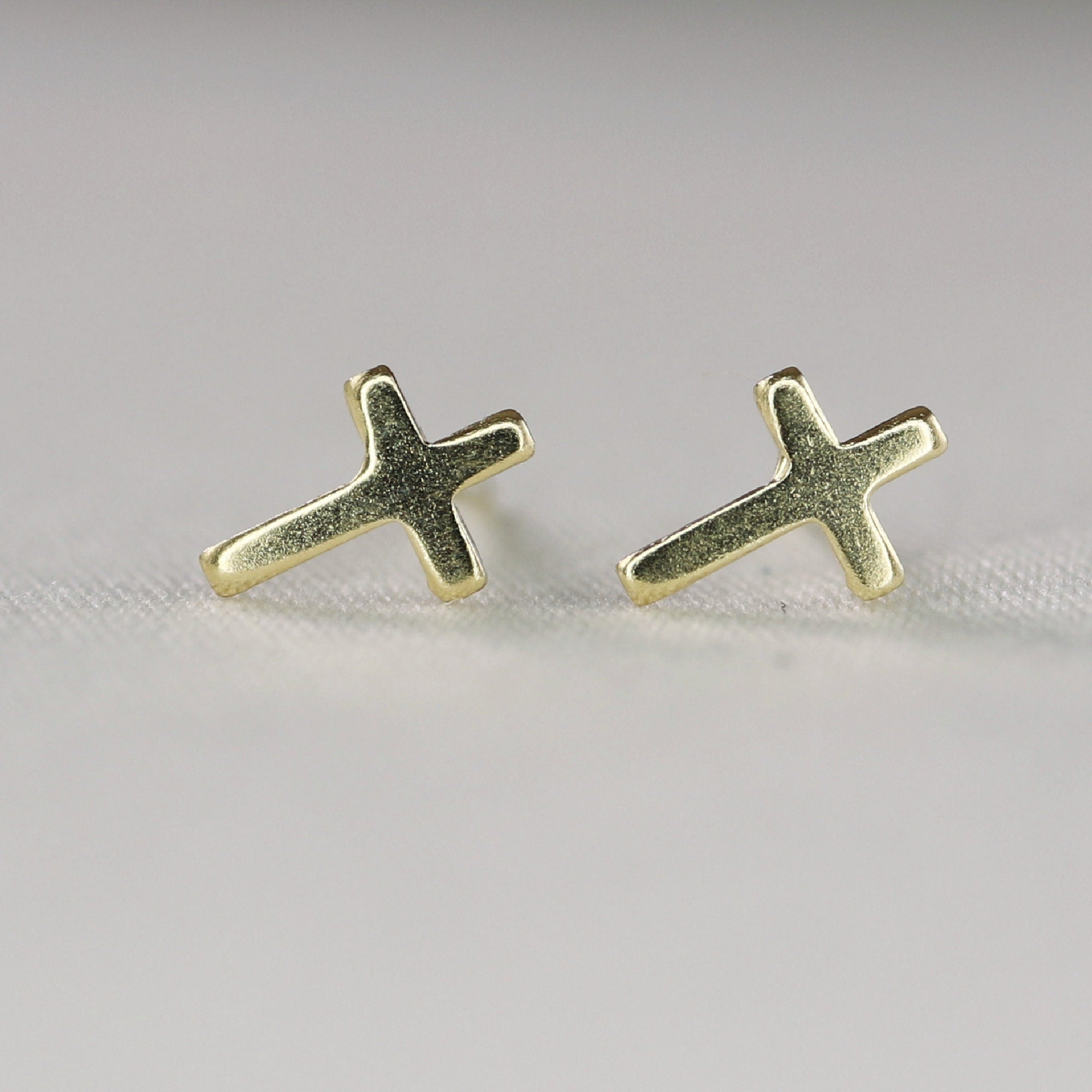 14k Solid Gold Cross Stud Earrings (SINGLE OR PAIR)