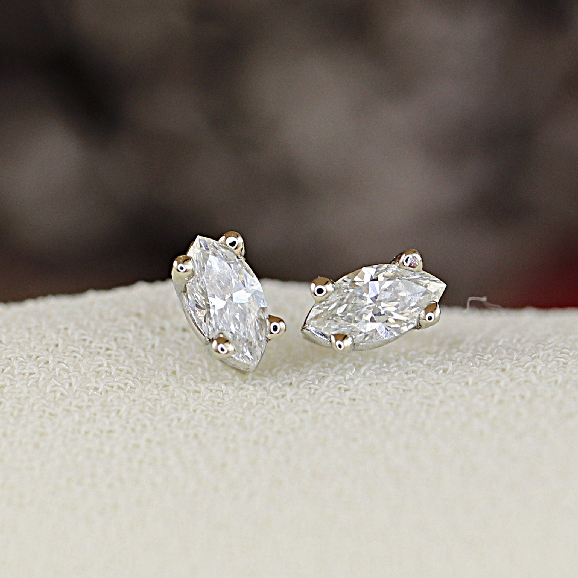 Marquise Diamond Stud Earrings, 0.14 ct VS Diamond Earrings 14k Gold - Melt'm Jewelry
