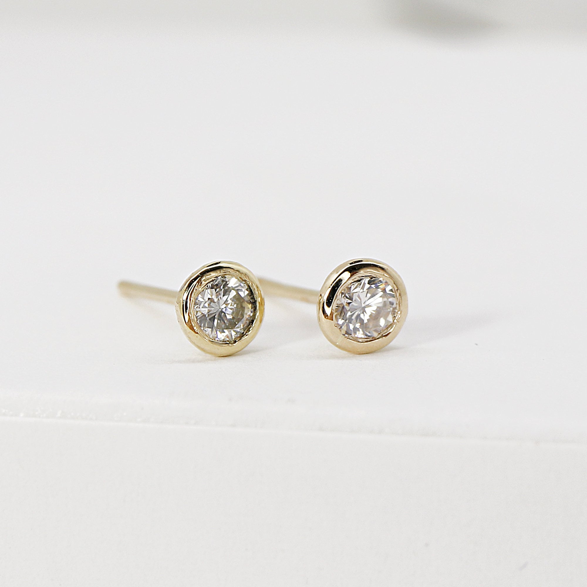 Diamond Stud Earrings 14k Gold