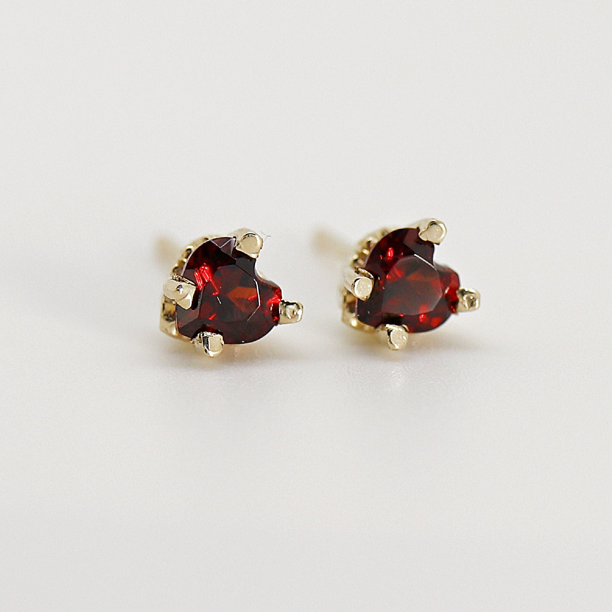 Garnet Heart Stud Earrings 14k Gold