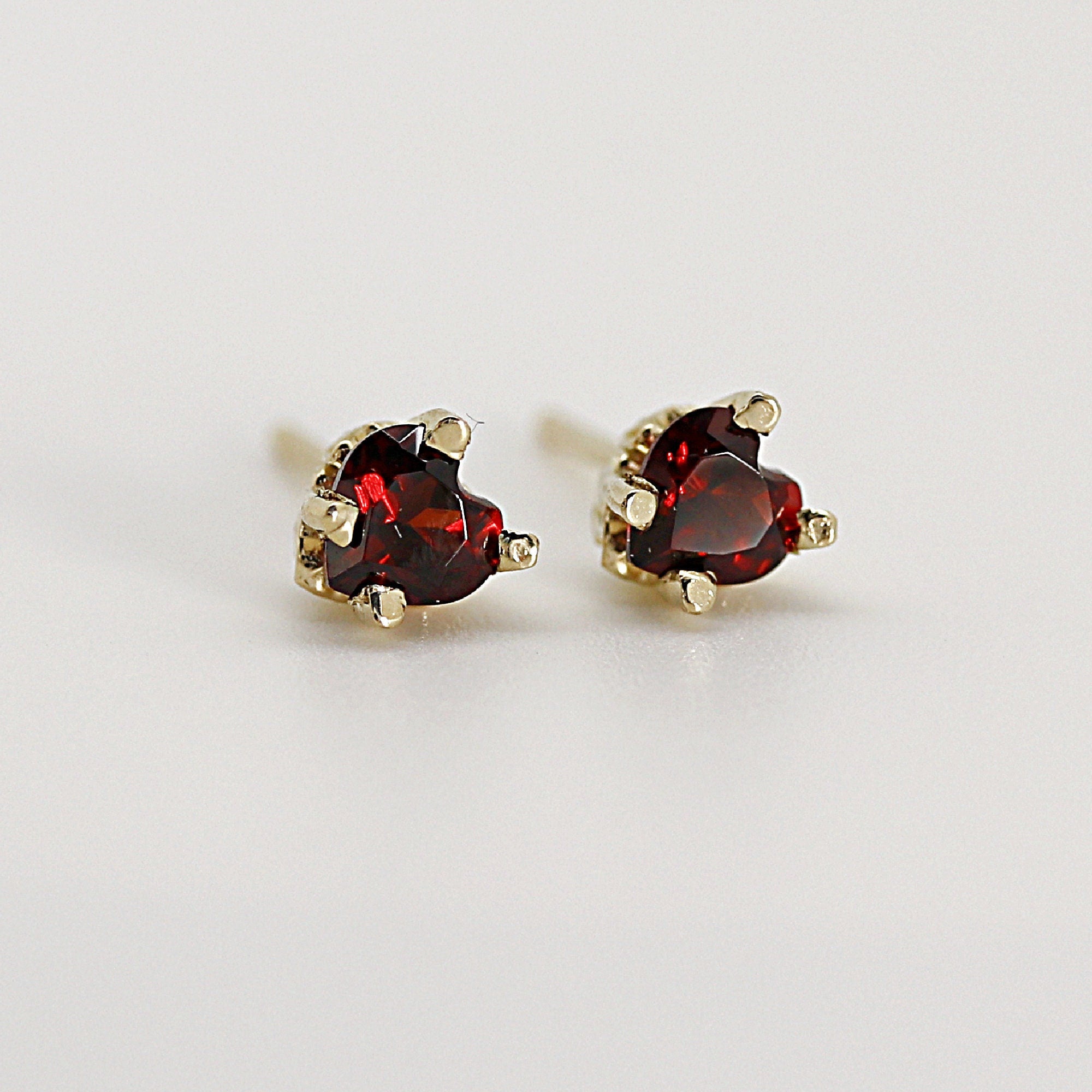 Garnet Heart Stud Earrings 14k Gold