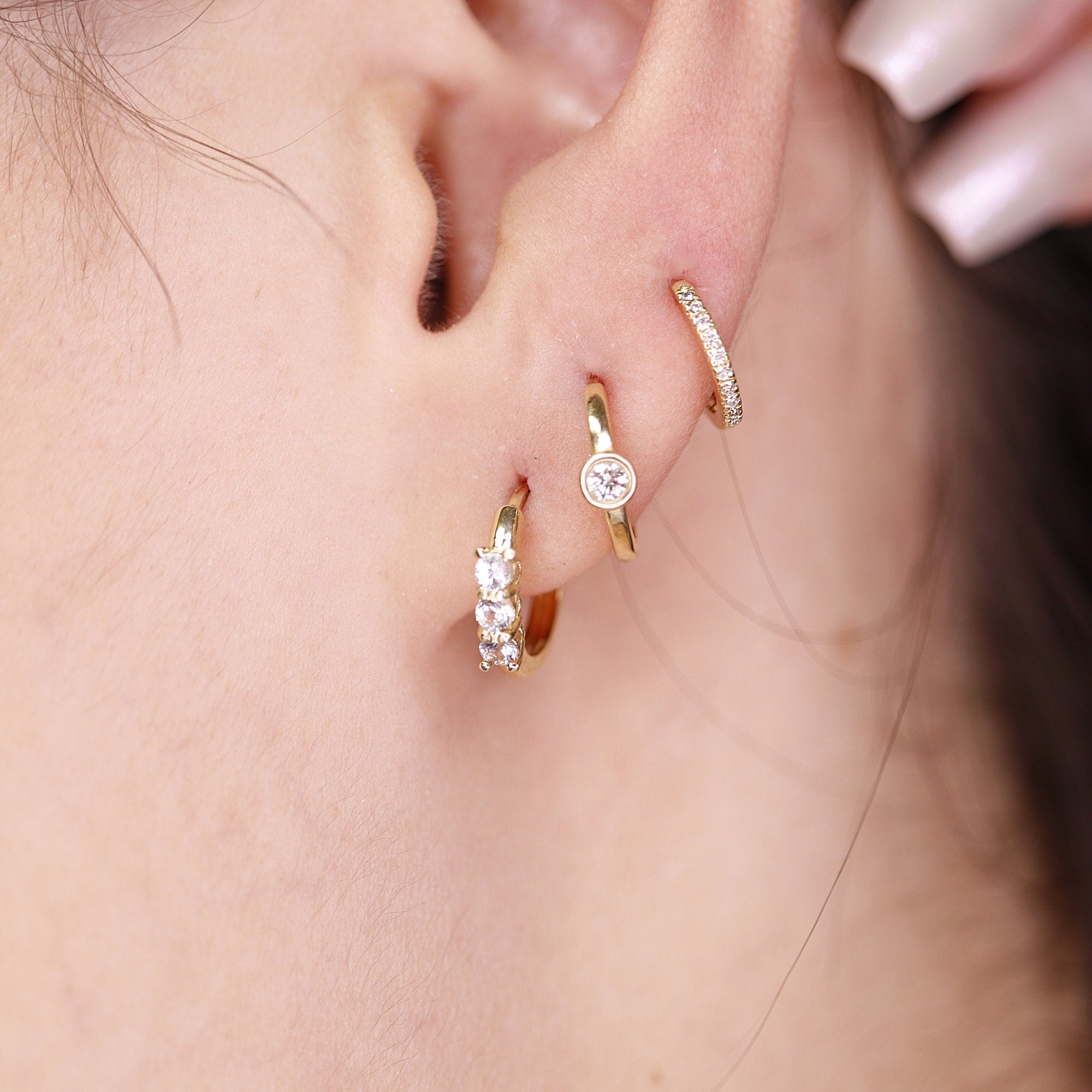 14k Gold White Sapphire Hoop Earring - Melt'm Jewelry