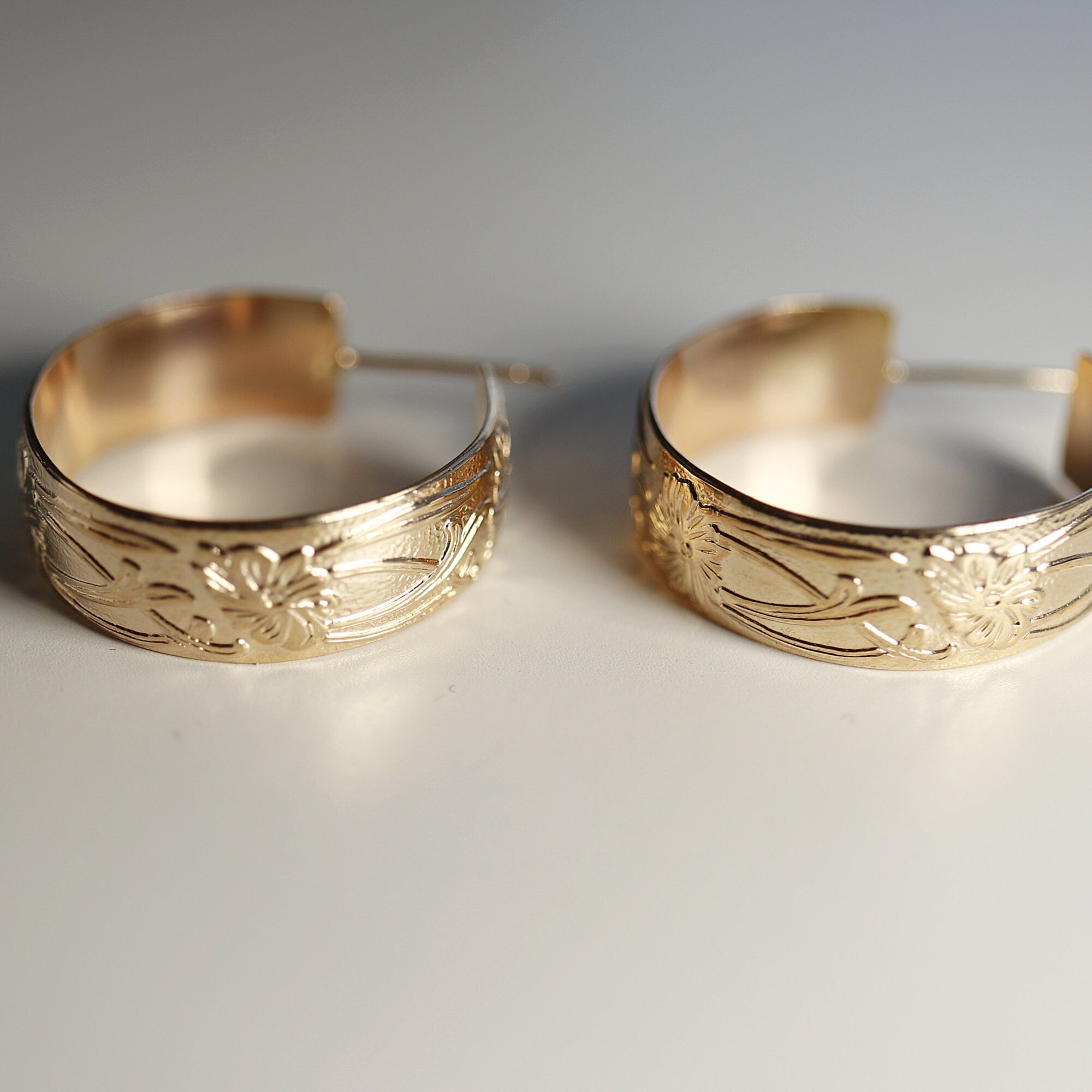 Flower Patterned Gold Filled Hoop Earrings