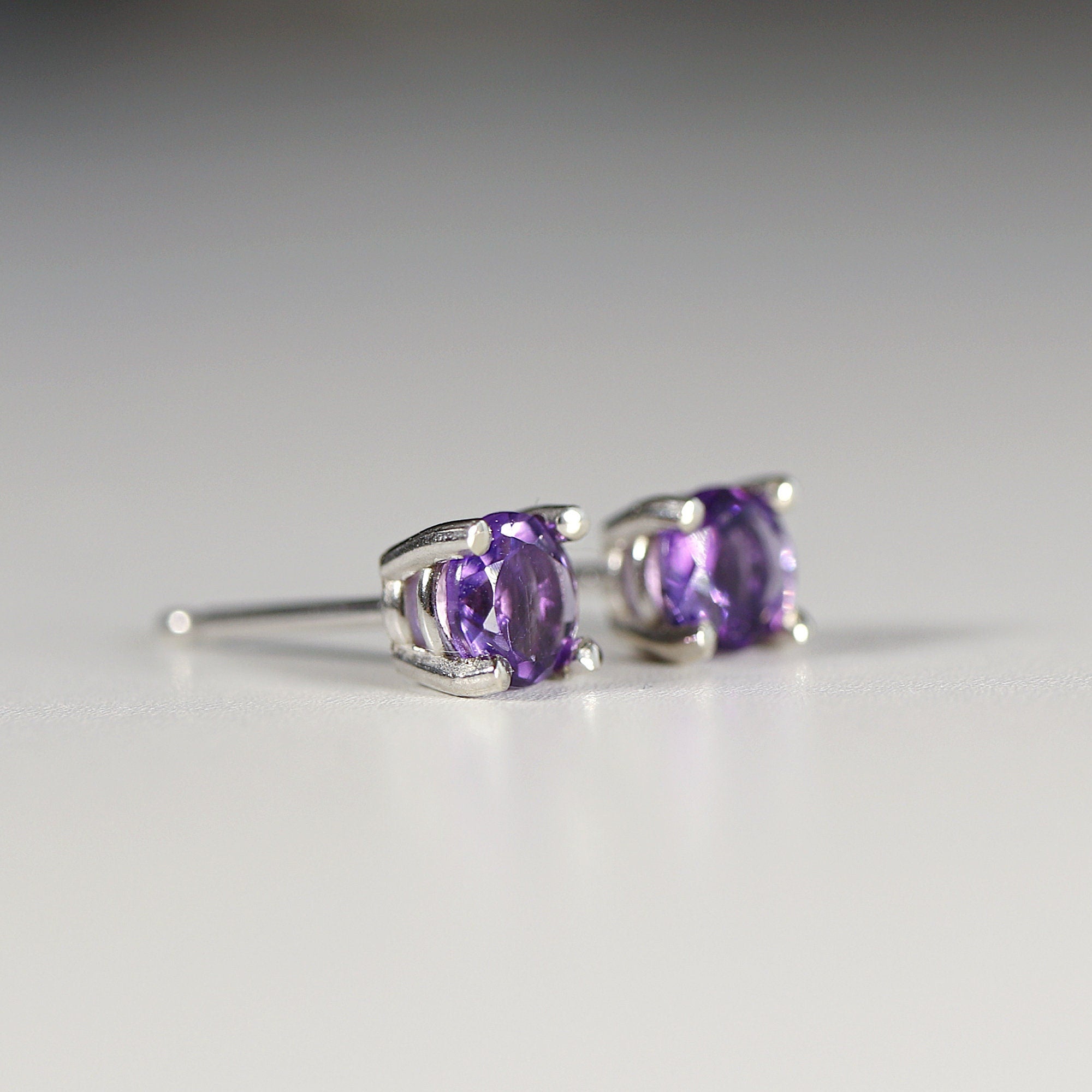 Amethyst Stud Earrings 14k Gold - Melt'm Jewelry