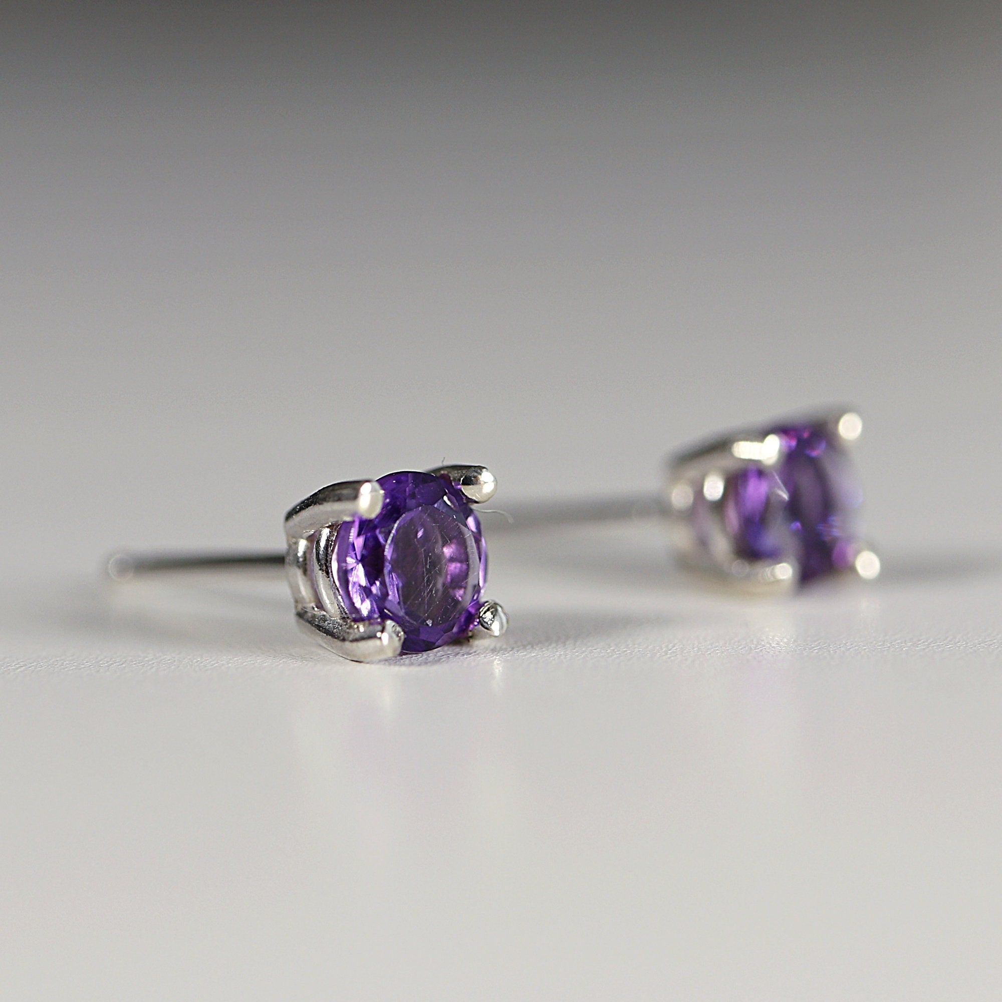 Amethyst Stud Earrings 14k Gold - Melt'm Jewelry