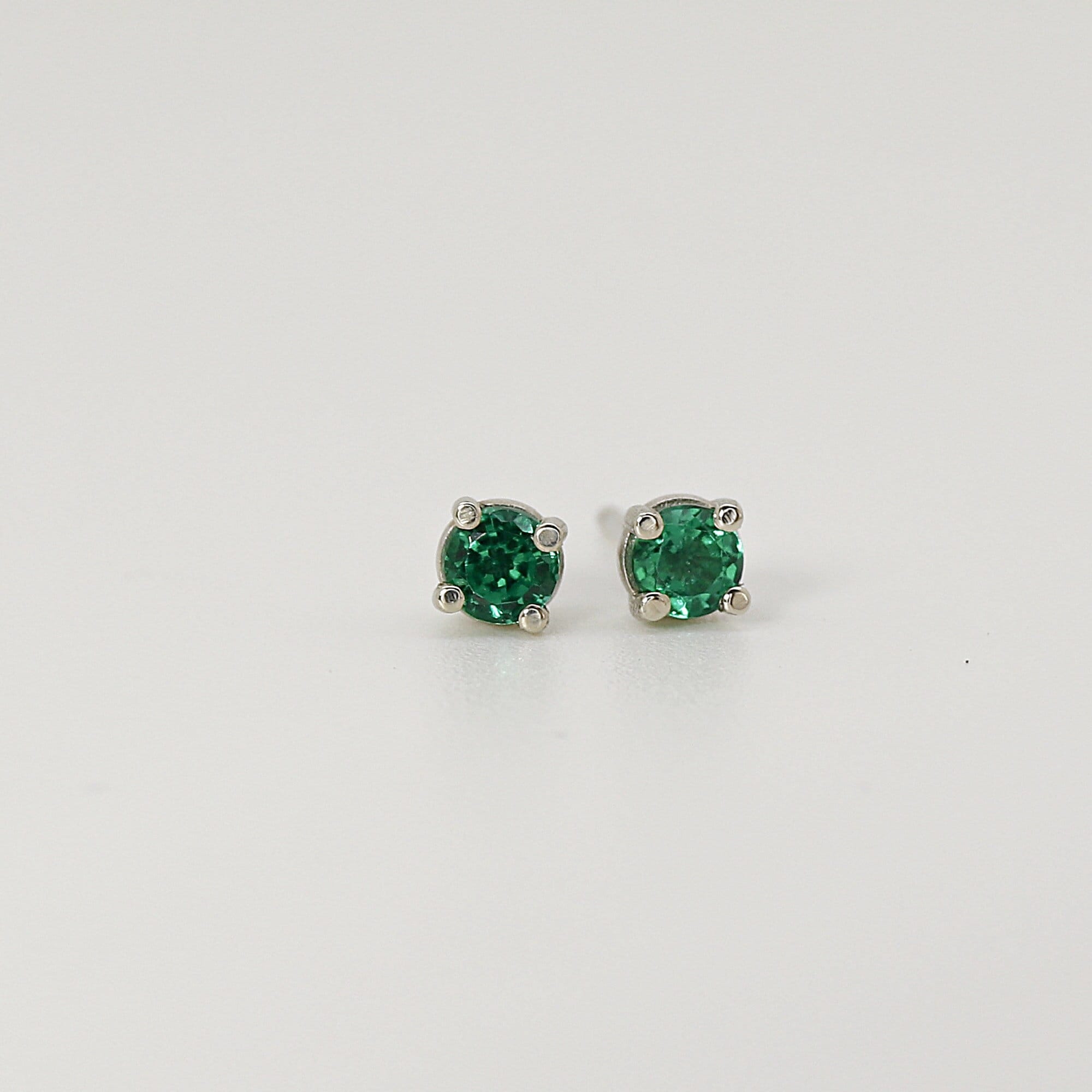 Delicate Emerald Stud Earrings 14k Gold - Melt'm Jewelry