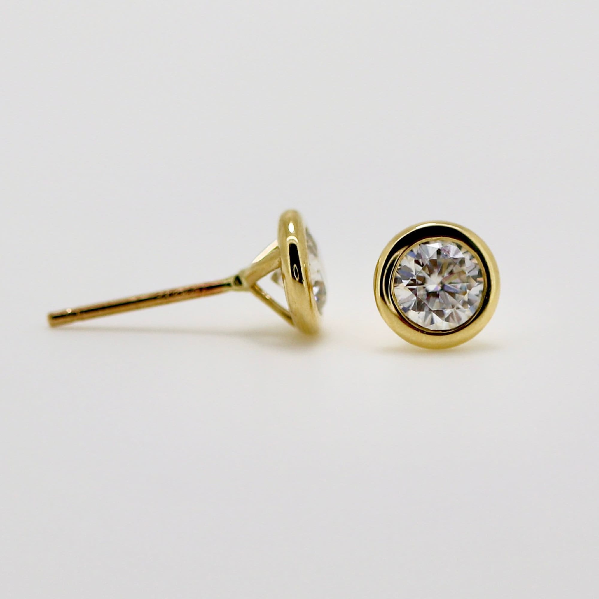0.45 ct. Martini Bezel Set Moissanite Earrings 14k Gold - Melt'm Jewelry