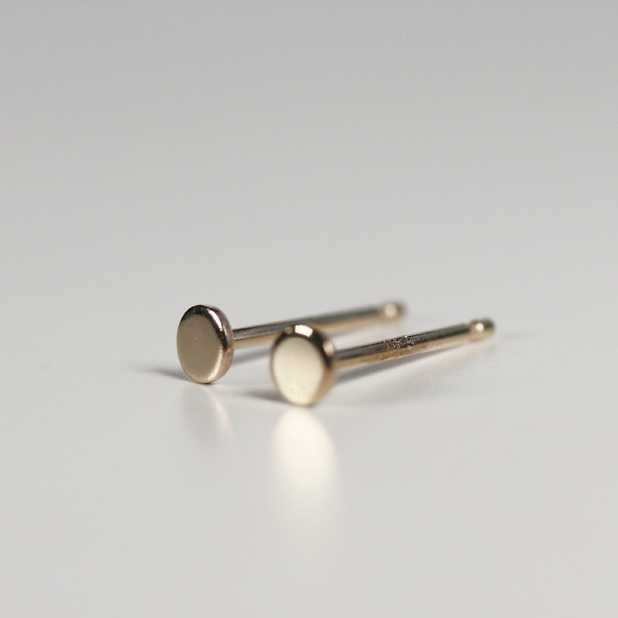 14k Solid Gold Dot Stud Earrings - Melt'm Jewelry
