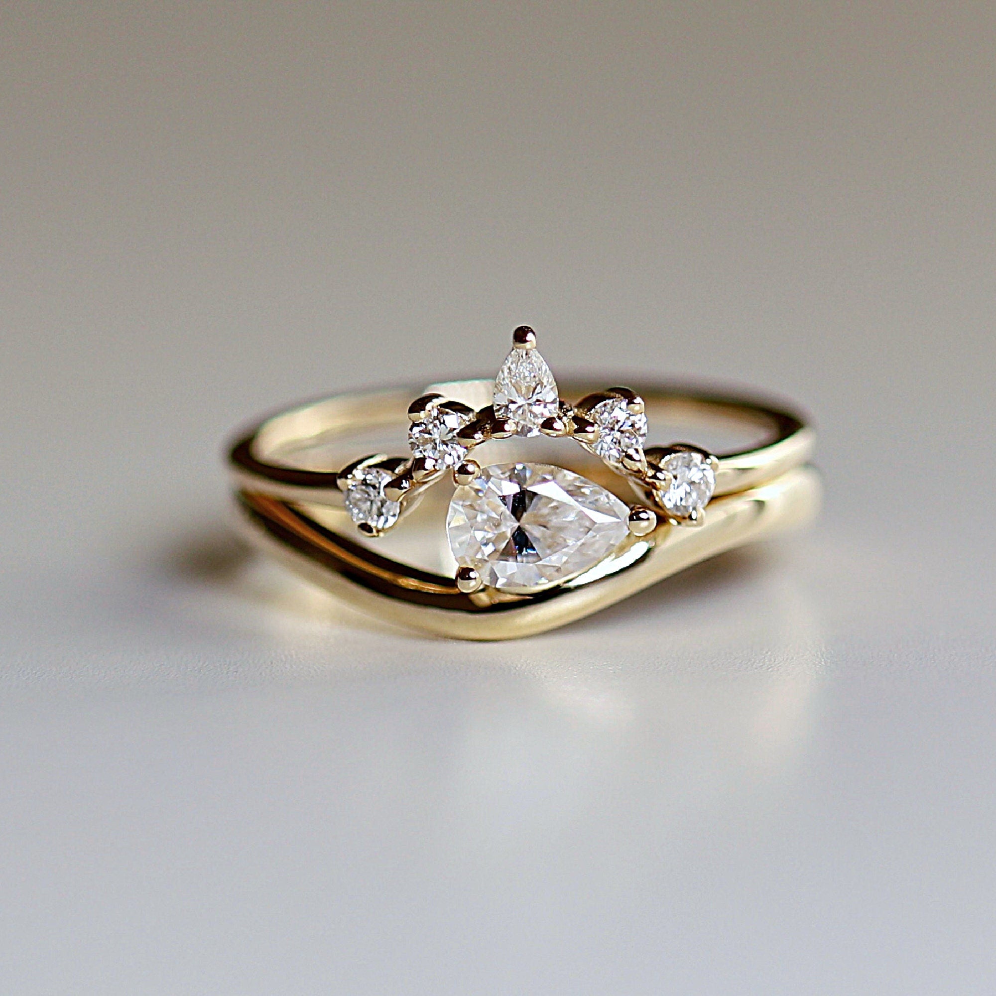 East West Pear Moissanite Ring 14k Gold, LIL JASMINE