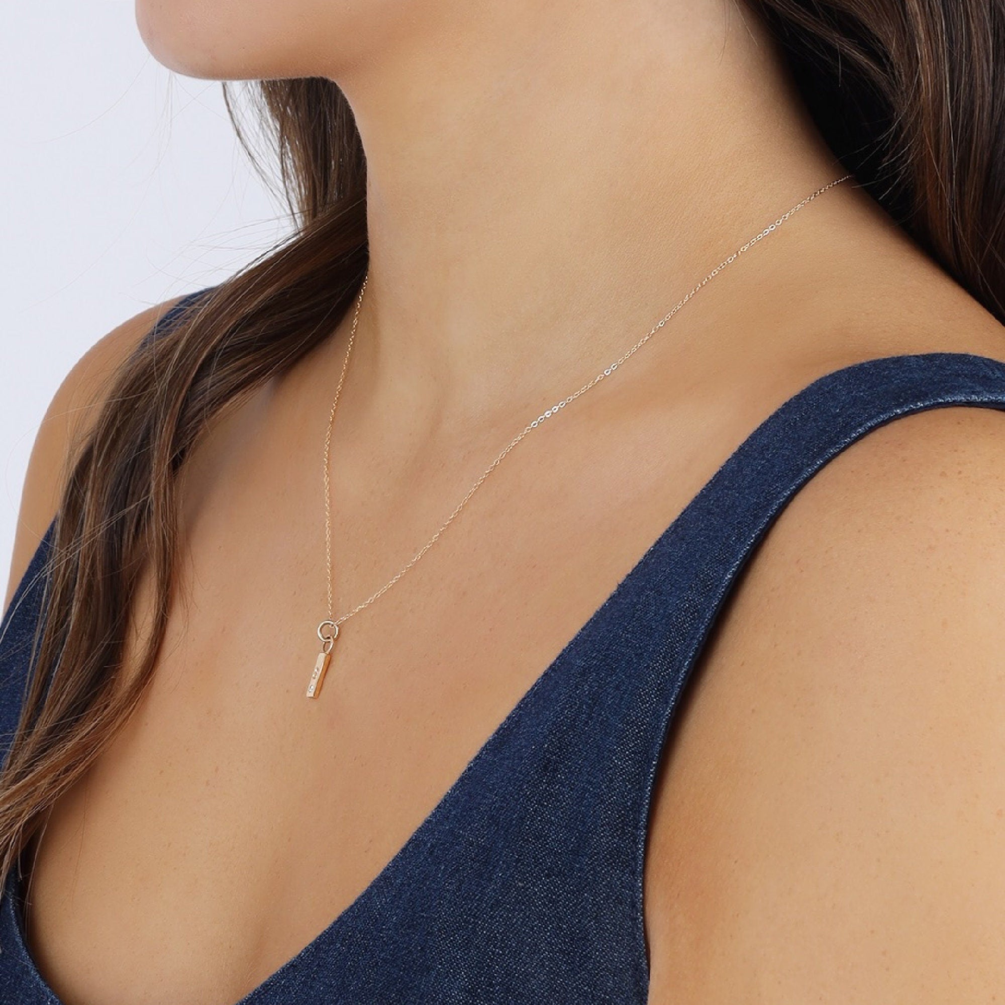 14k Solid Gold Vertical Bar Initial Necklace - Melt'm Jewelry