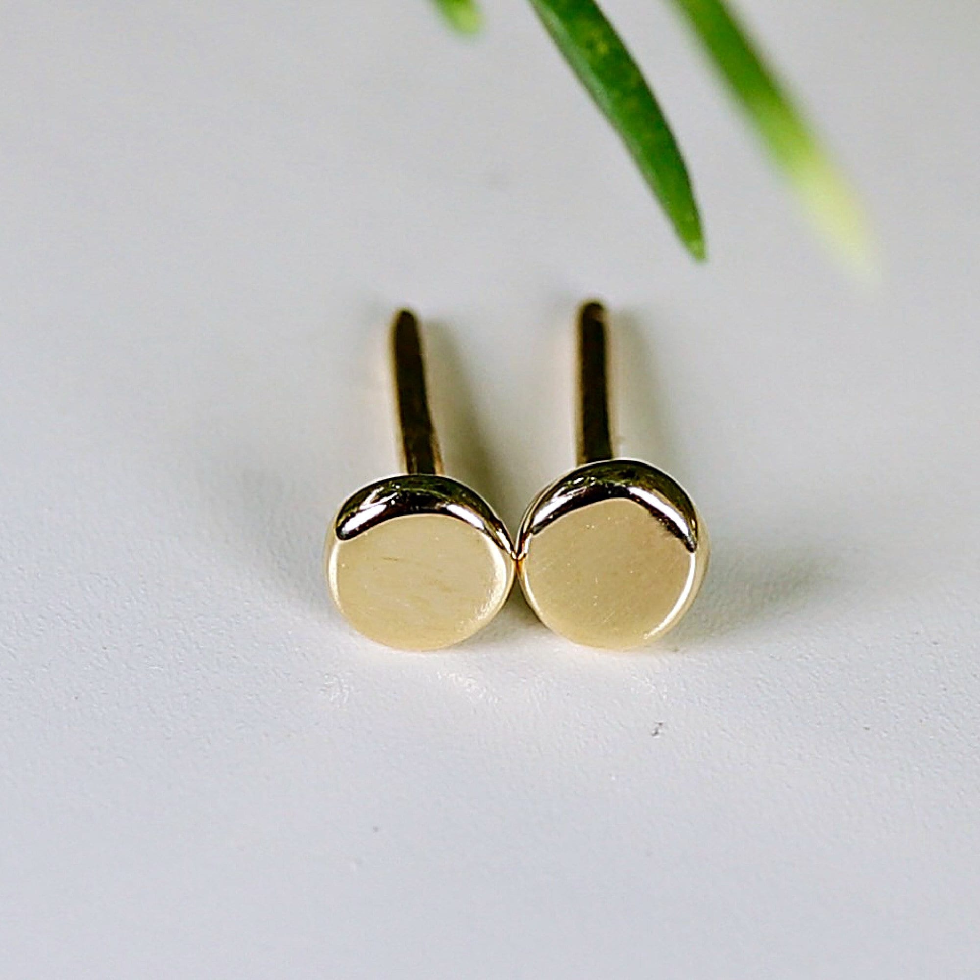 14k Yellow Gold Round Earrings - Melt'm Jewelry