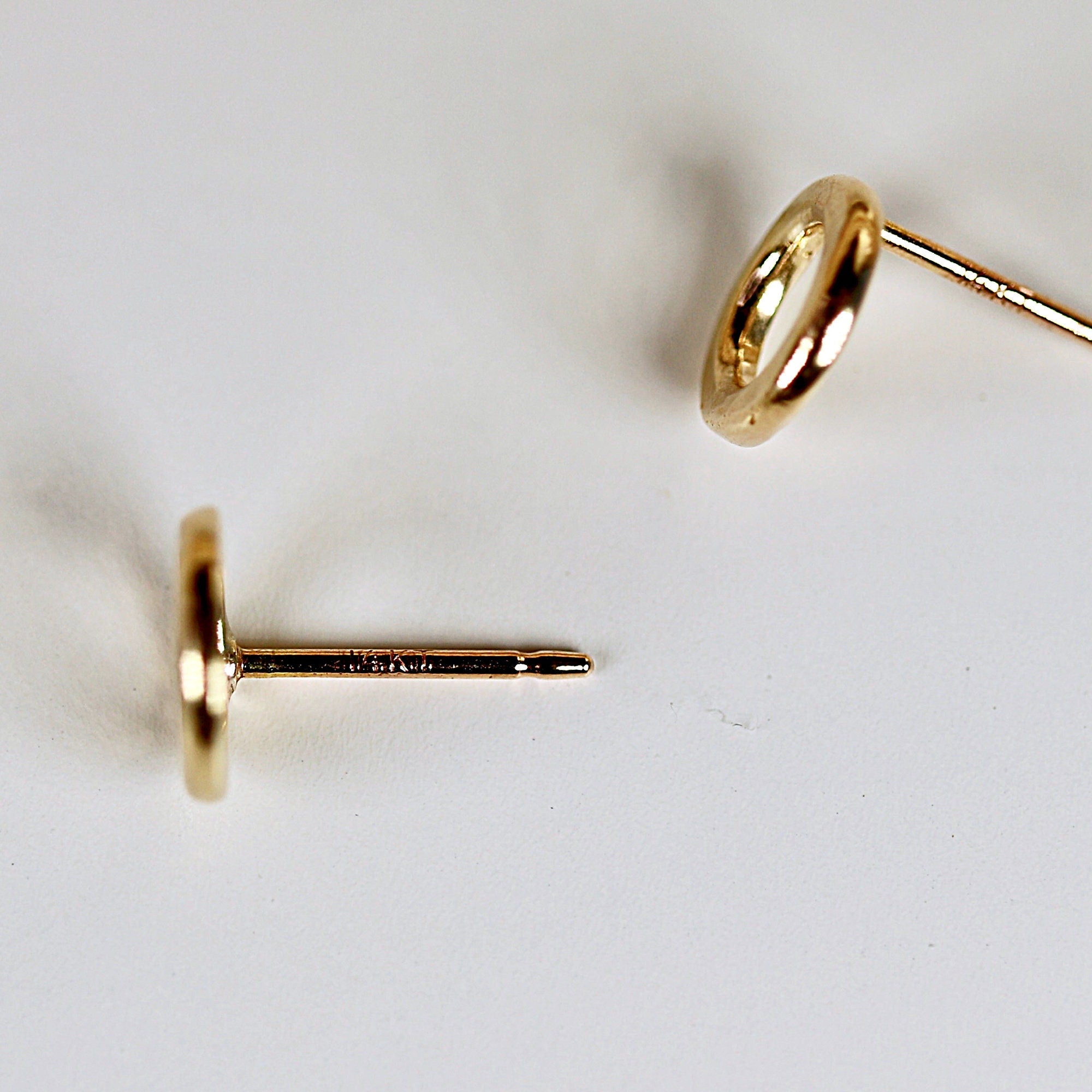 Small Open Circle Stud Earrings 14k Solid Gold, Hammered Gold Tiny Circle Studs