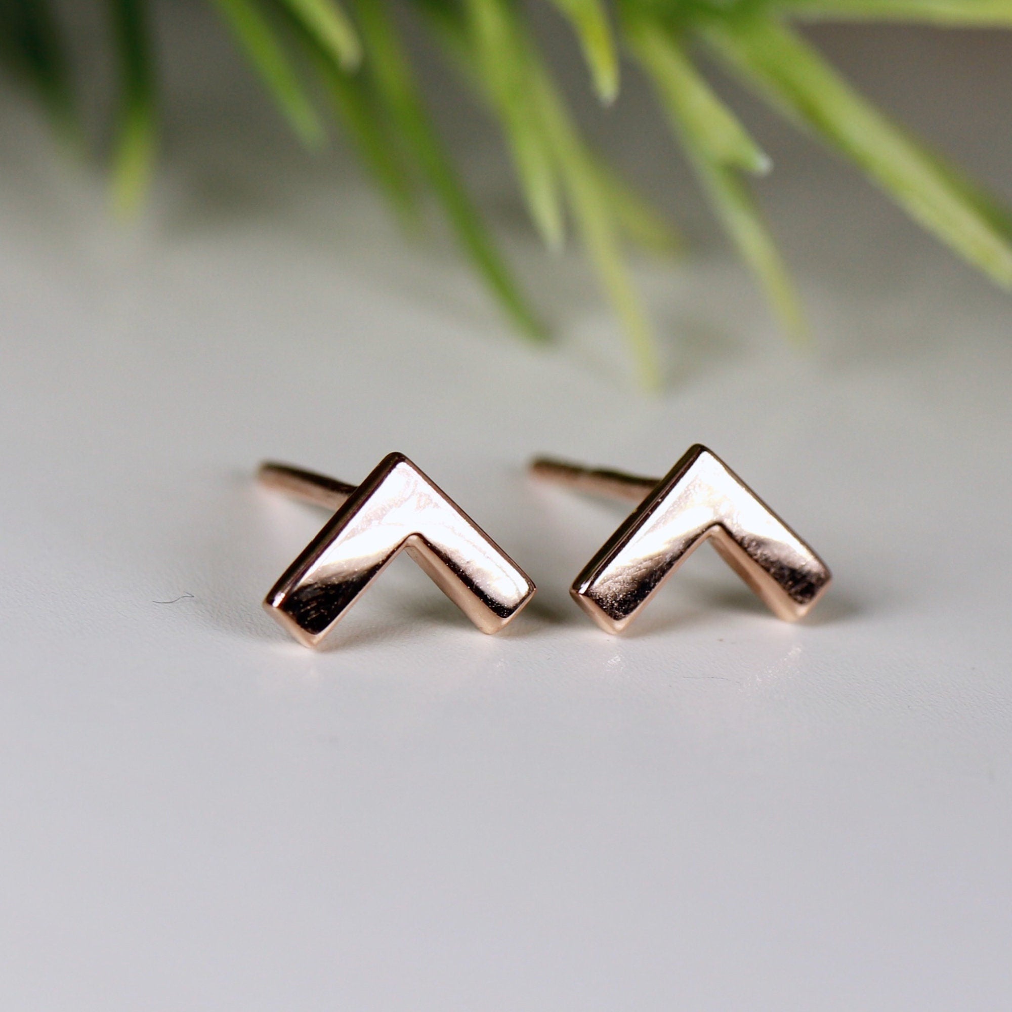 14k Solid Gold Chevron Stud Earrings