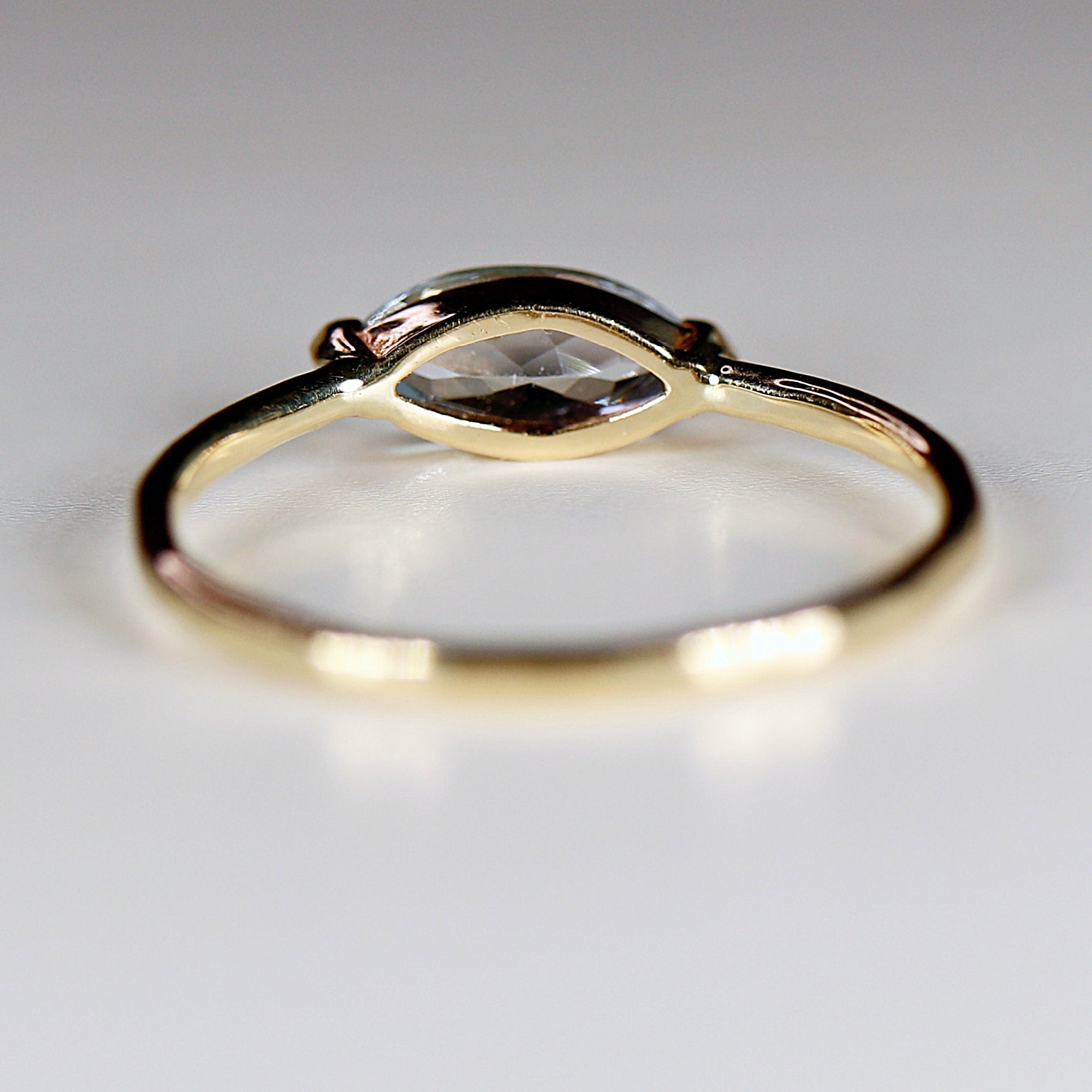 Marquise Aquamarine Ring, 14k Gold Aquamarine Engagement Ring - Melt'm Jewelry