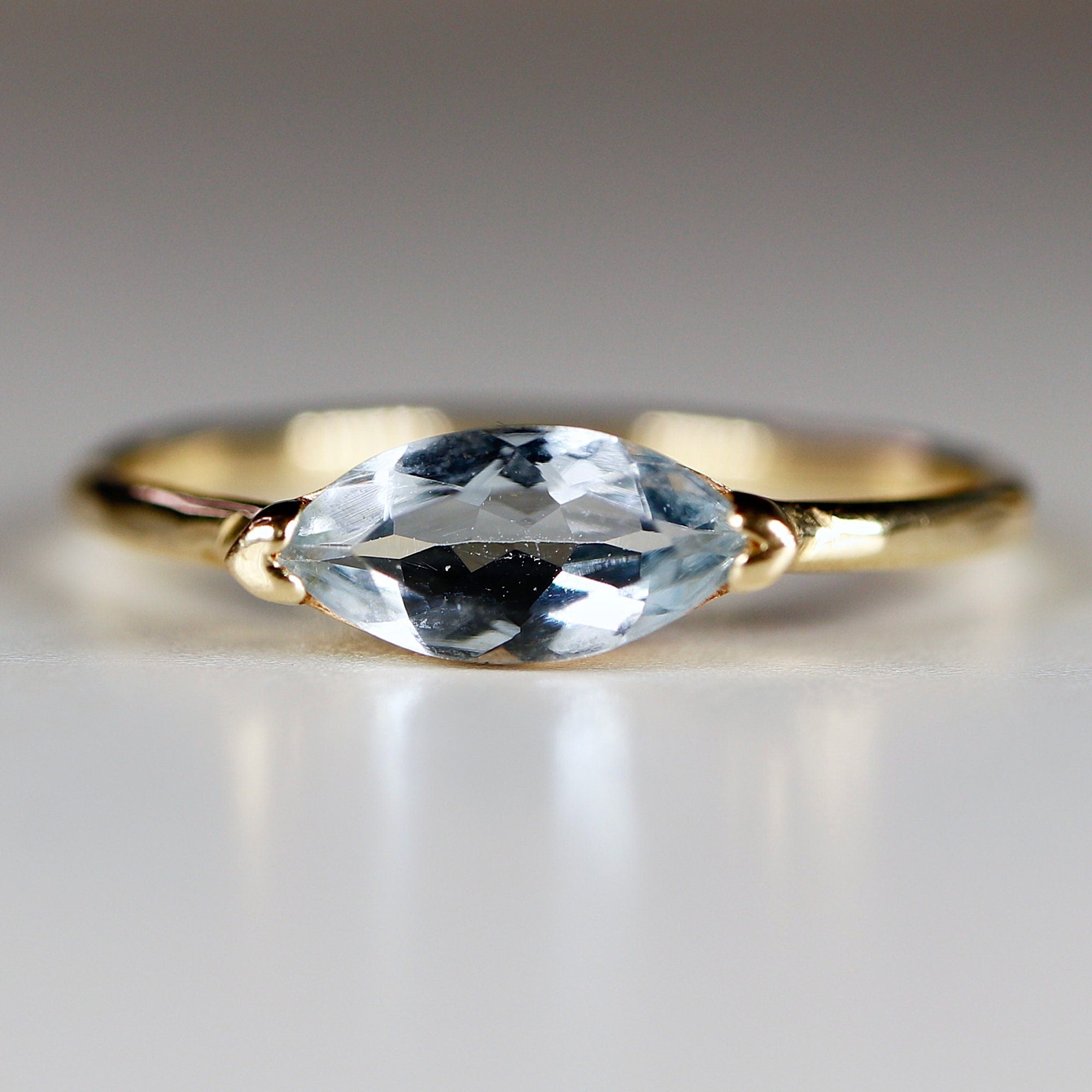 Marquise Aquamarine Ring, 14k Gold Aquamarine Engagement Ring - Melt'm Jewelry