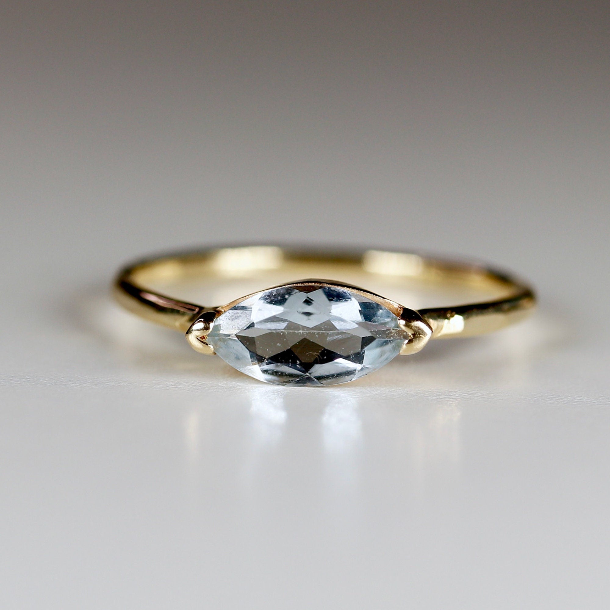 Marquise Aquamarine Ring, 14k Gold Aquamarine Engagement Ring - Melt'm Jewelry