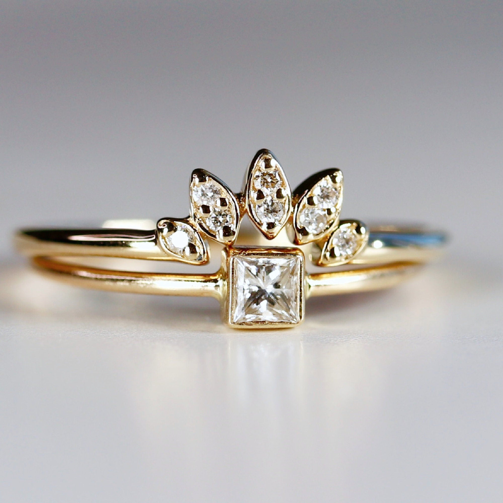 Diamond Curve Band Ring - Melt'm Jewelry
