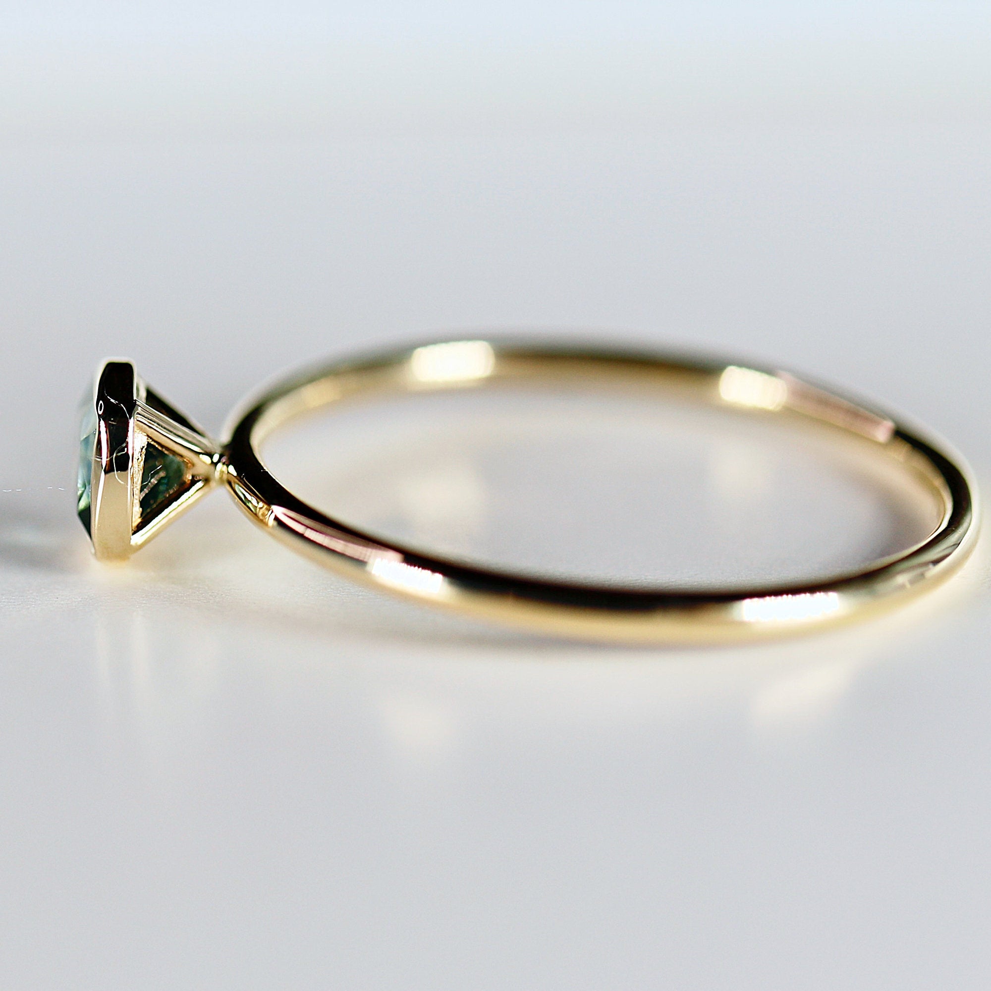 Cushion Cut Montana Sapphire Engagement Ring 14k Gold - Melt'm Jewelry