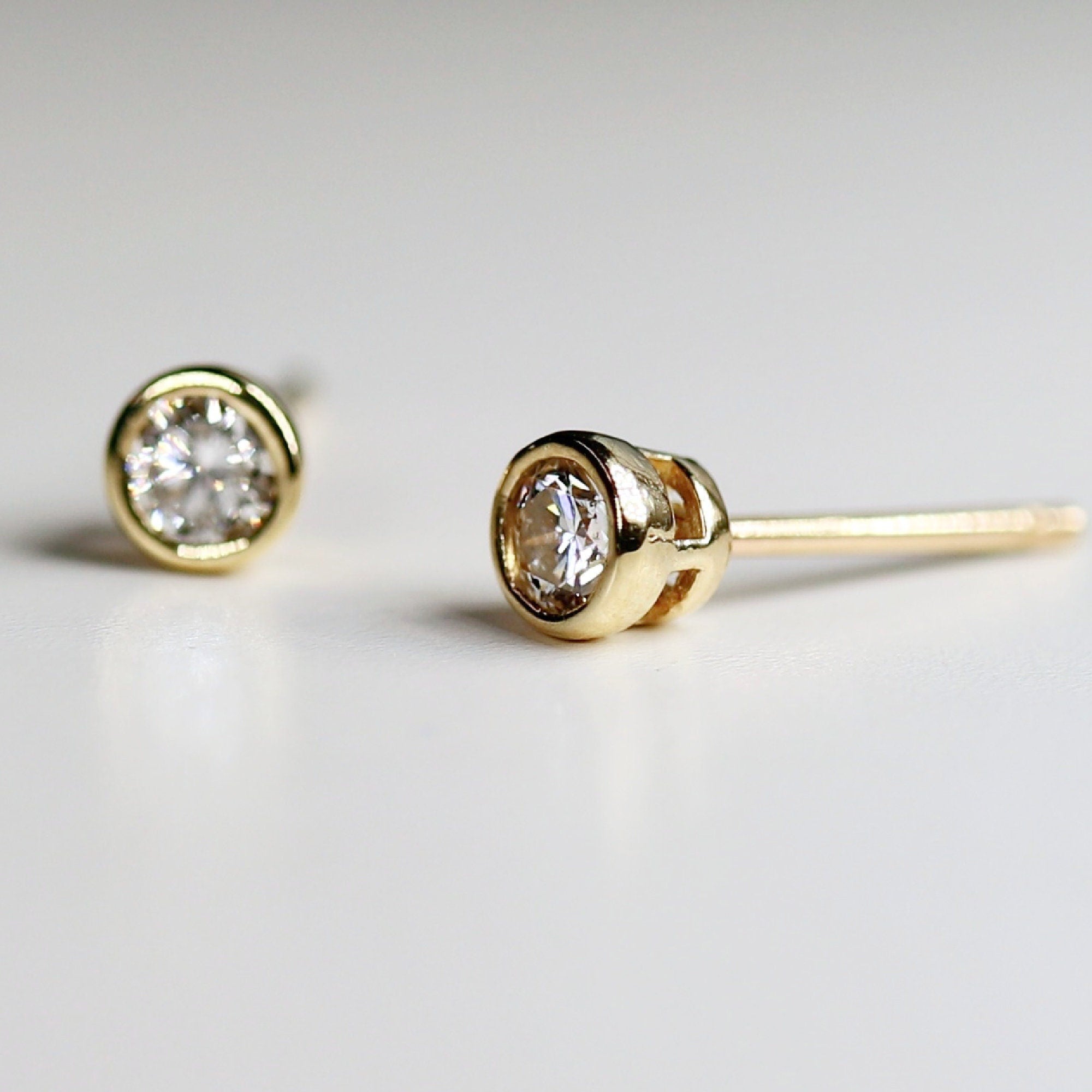 0.09ct Tiny Diamond Stud Earrings in 14k Gold (SINGLE or PAIR) - Melt'm Jewelry