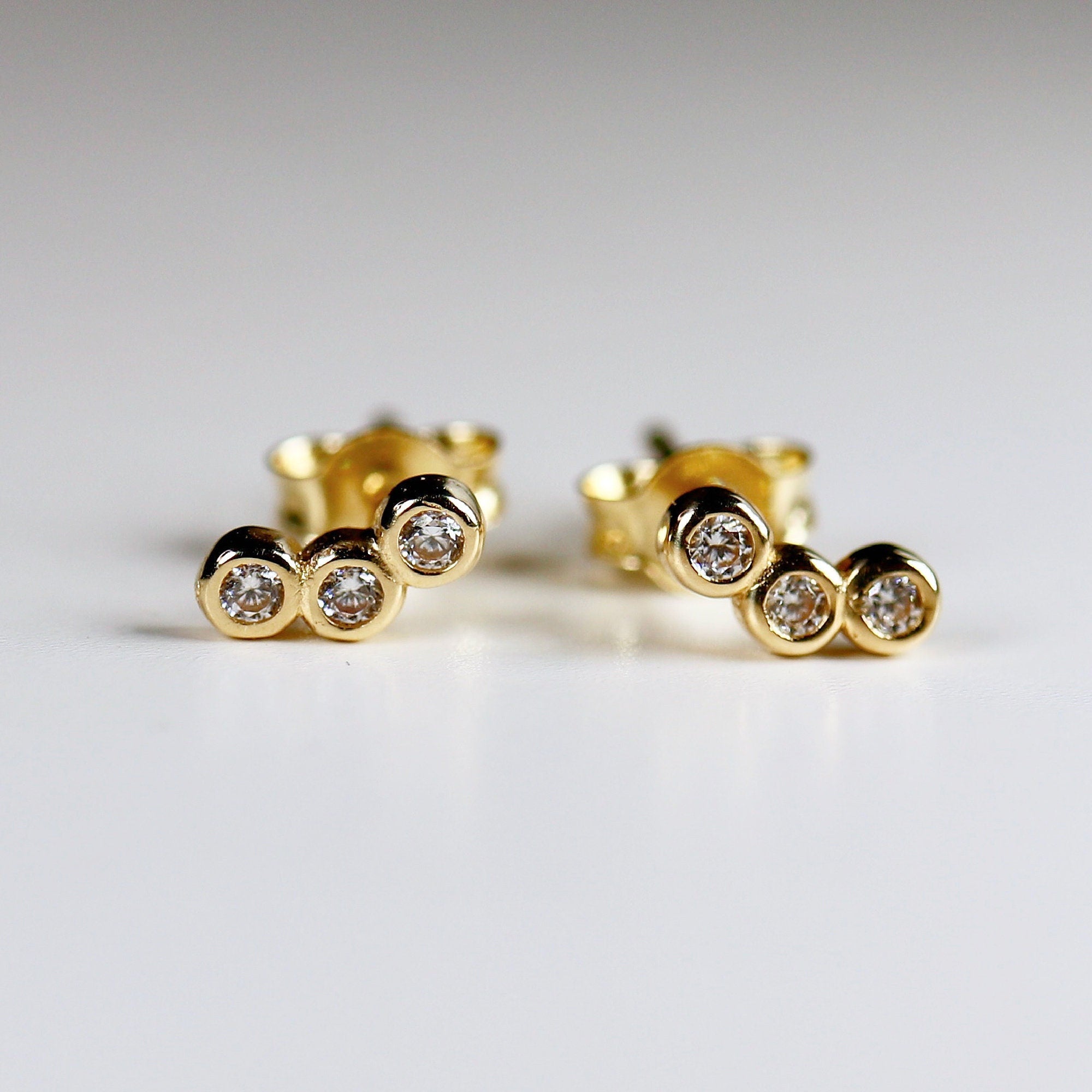 14k Gold 3 Stone Bezel Set CZ Cubic Zirconia Cluster Earrings