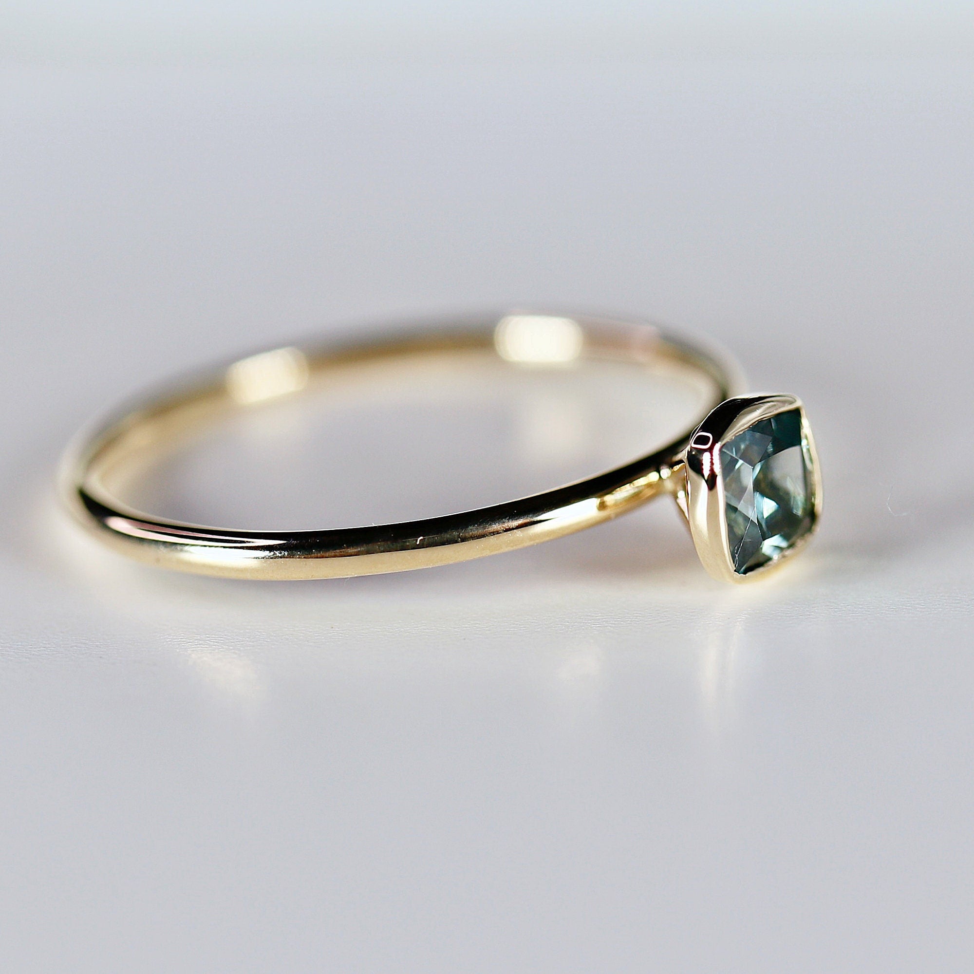 Cushion Cut Montana Sapphire Engagement Ring 14k Gold - Melt'm Jewelry