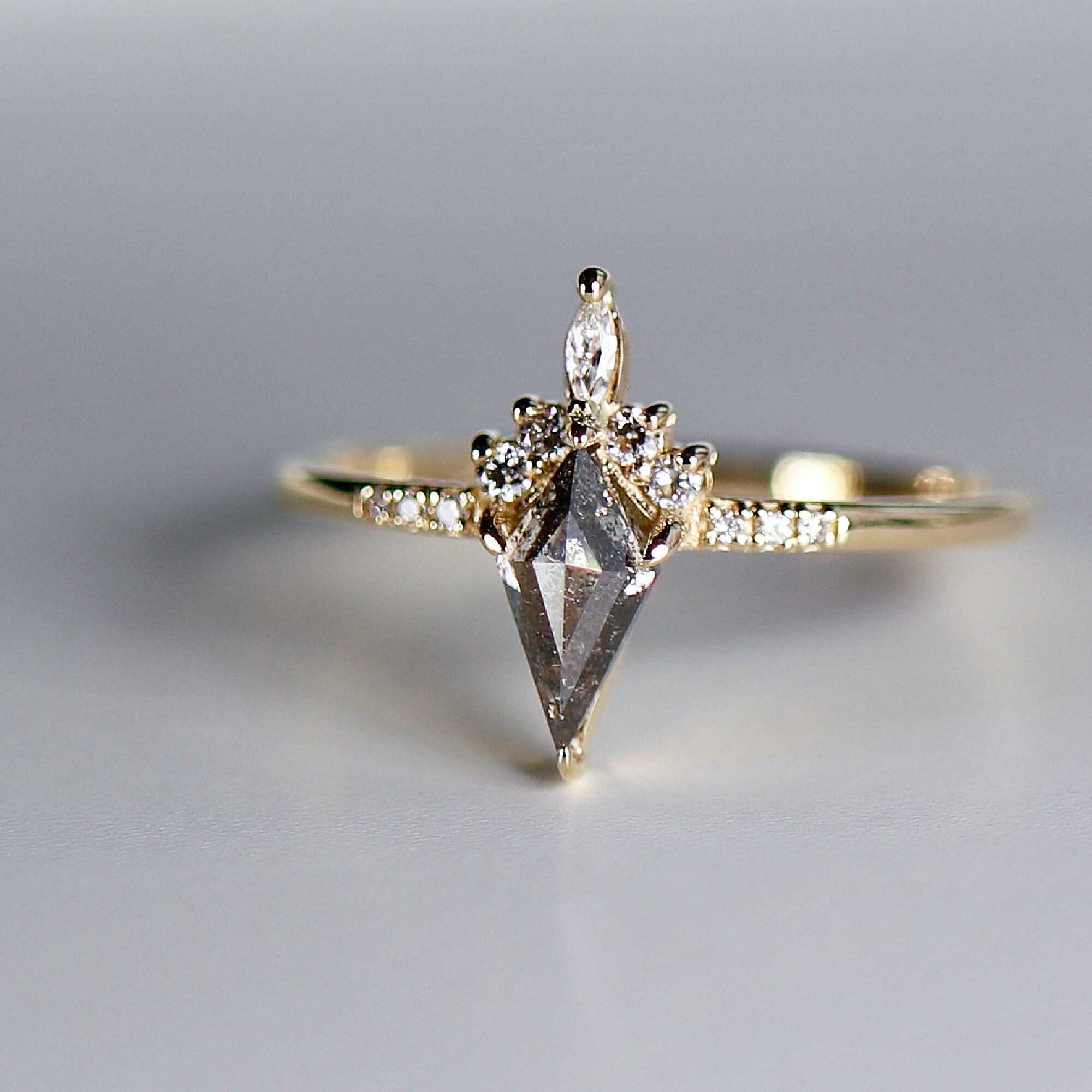 Kite Salt and Pepper Diamond Ring, 14k Yellow Gold Rose Cut Salt and Pepper Diamond Engagement Ring, Alternative Unique Rustic Diamond Ring