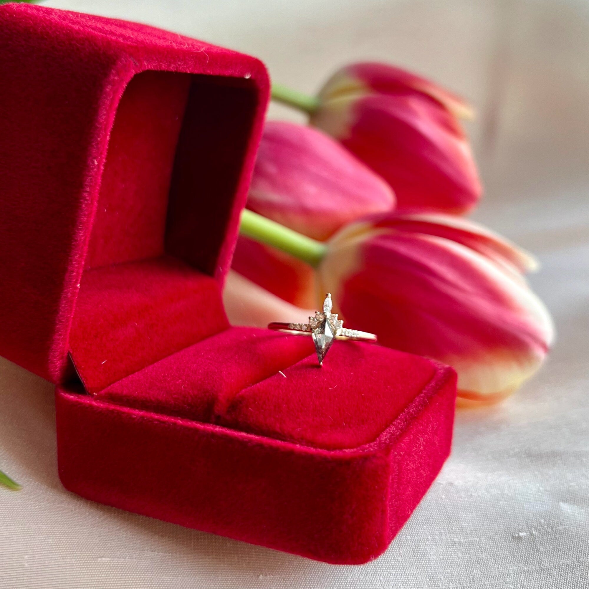 Kite Salt and Pepper Diamond Ring, 14k Yellow Gold Rose Cut Salt and Pepper Diamond Engagement Ring, Alternative Unique Rustic Diamond Ring