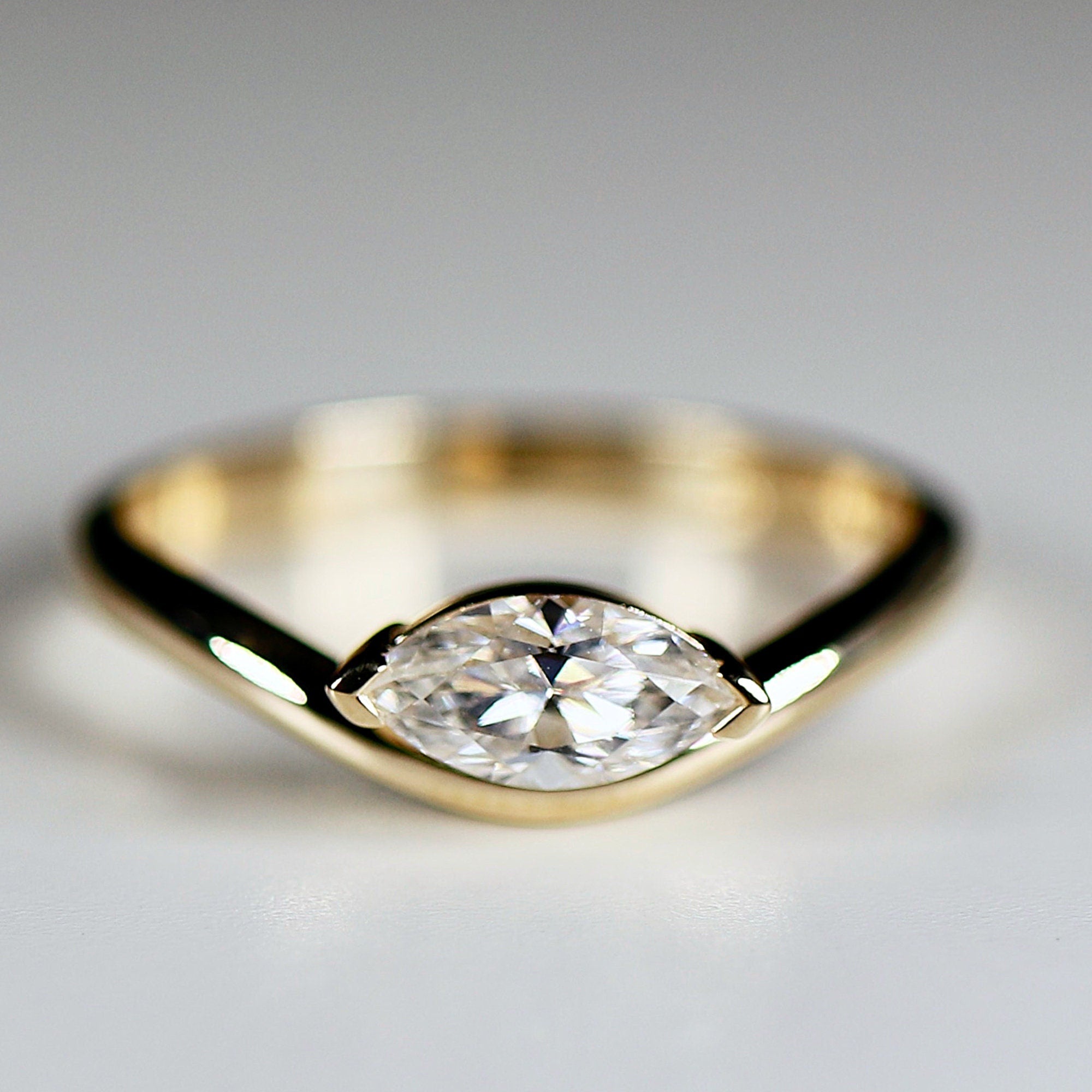 Marquise Moissanite Wavy Band Ring 14k Gold, LILY Minimalist Engagement Ring - Melt'm Jewelry