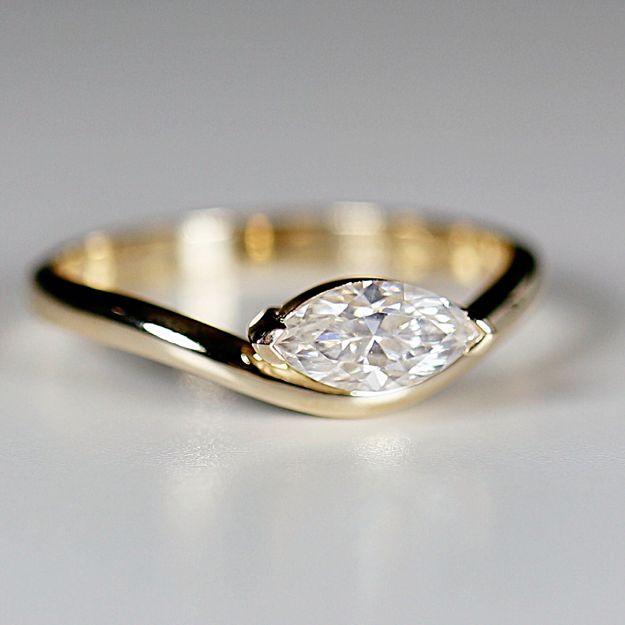 Marquise Moissanite Wavy Band Ring 14k Gold, LILY Minimalist Engagement Ring - Melt'm Jewelry