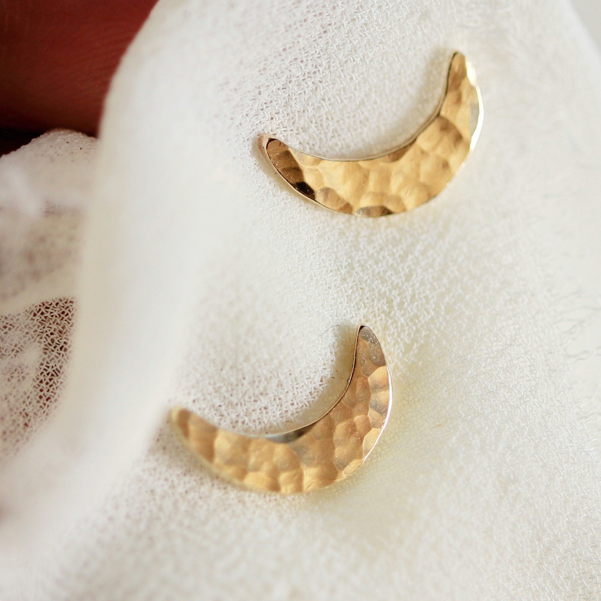 14k Solid Gold Crescent Moon Earrings, Moon Stud Earrings - Melt'm Jewelry