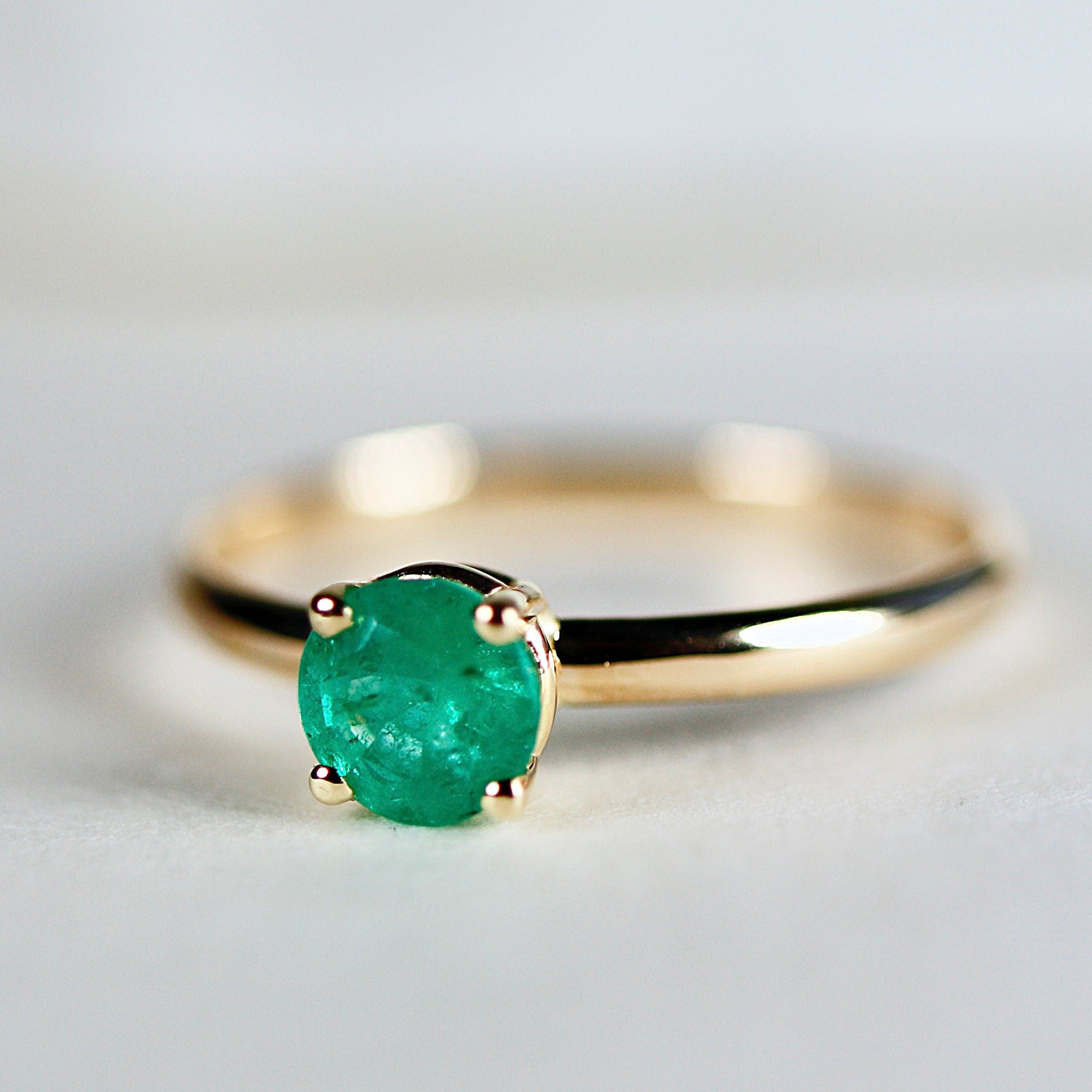 Solitaire Natural Emerald Ring 14k Gold