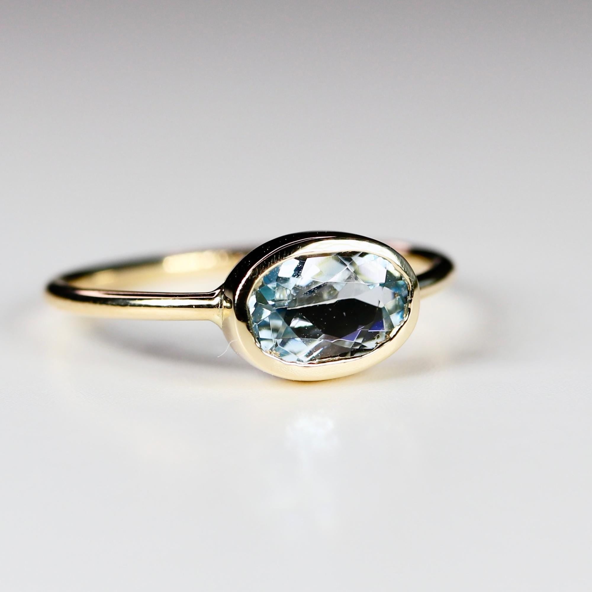 East West Aquamarine Ring 14k Solid Gold, Bezel Aquamarine Ring, March Birthstone Ring, Oval Aquamarine Solitaire Ring, Minimalist Jewelry