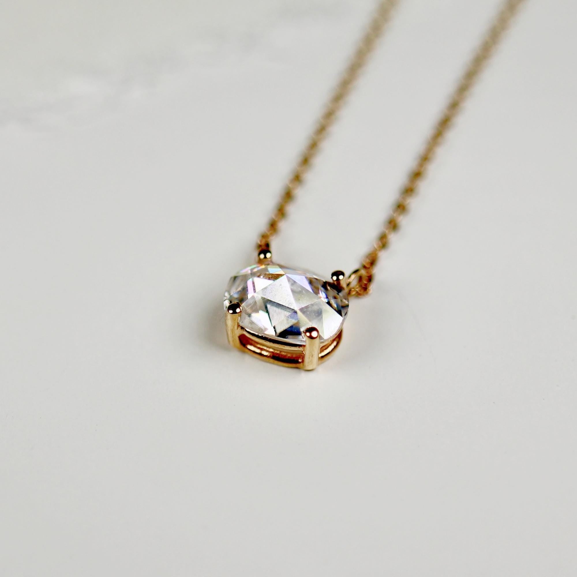 Oval Moissanite Necklace 14k Solid Gold - Melt'm Jewelry