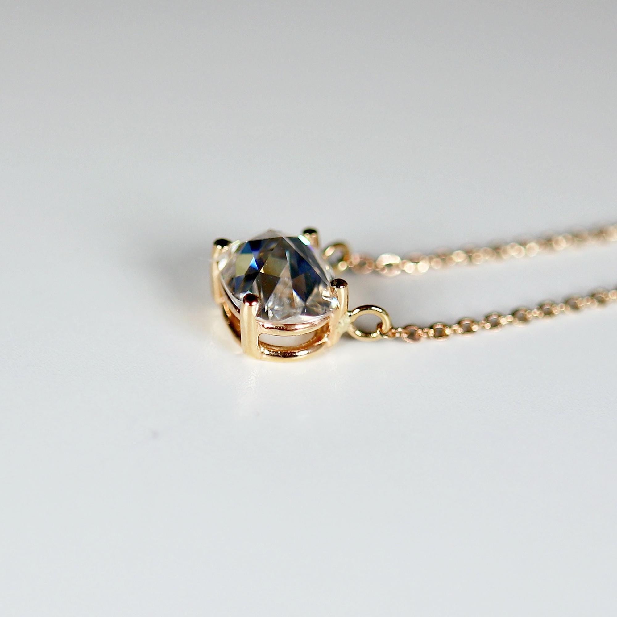 Oval Moissanite Necklace 14k Solid Gold - Melt'm Jewelry