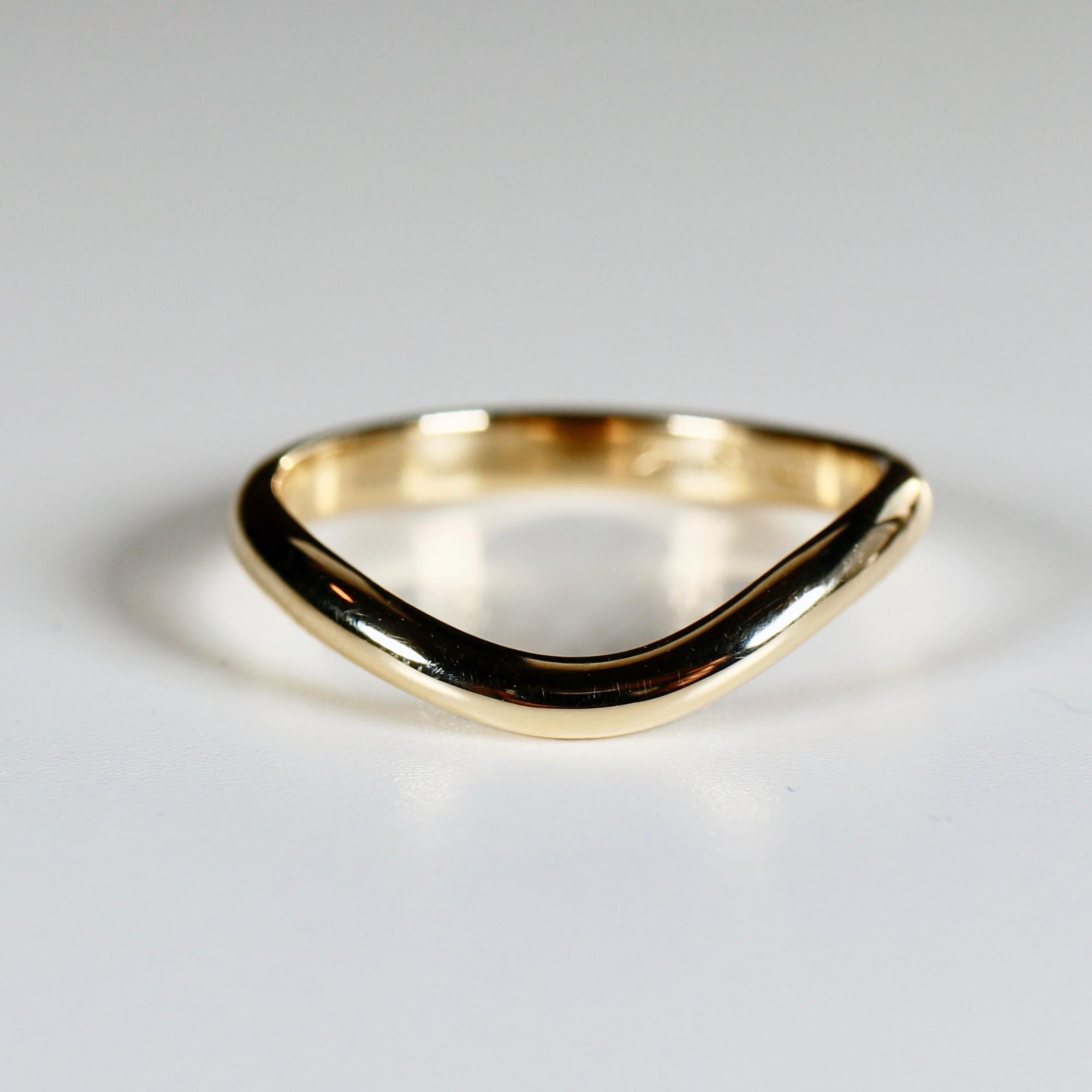 Wavy Wedding Band 14k Gold - Melt'm Jewelry