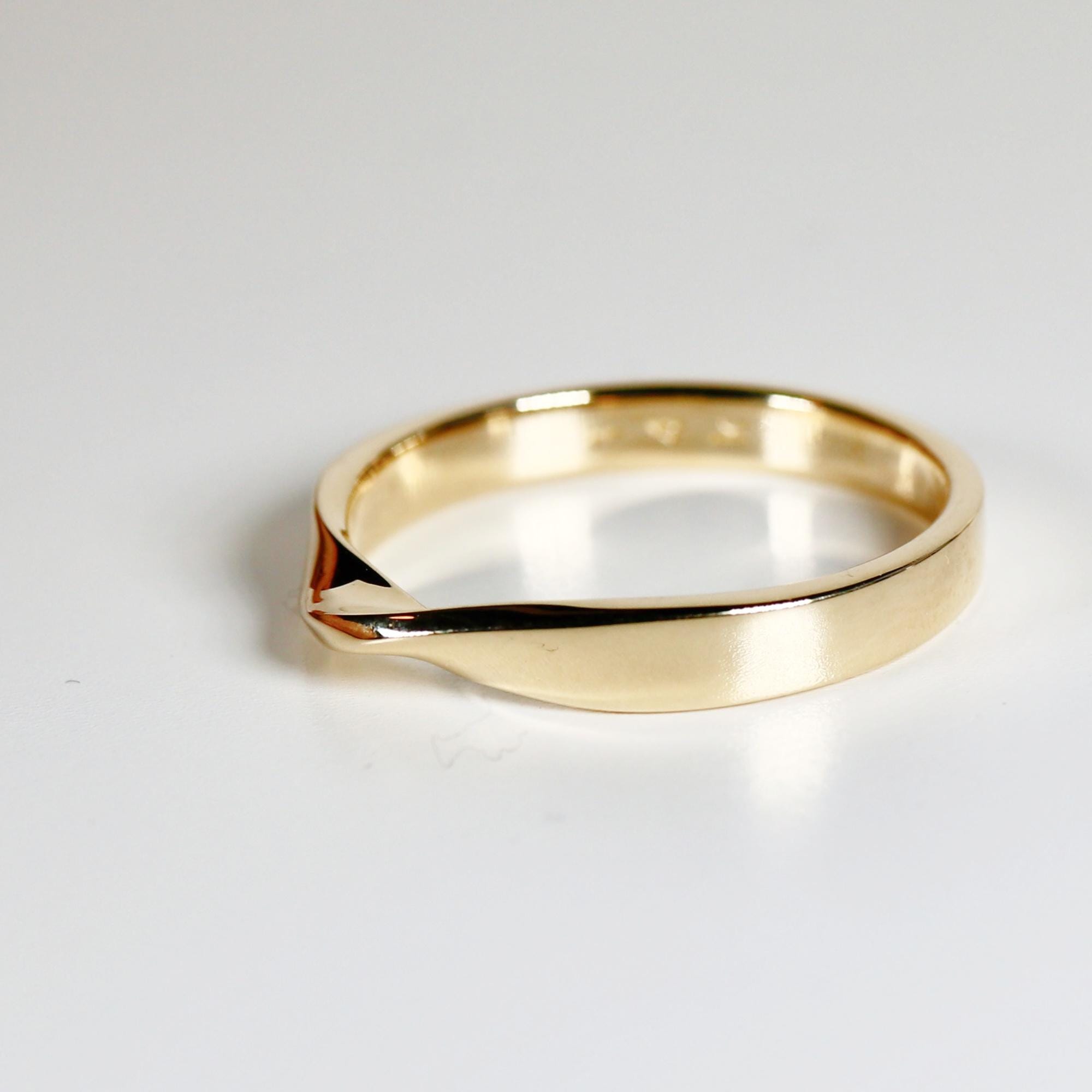 Mobius Ring 14k Gold, His and Hers Matching Band – Melt'm Jewelry