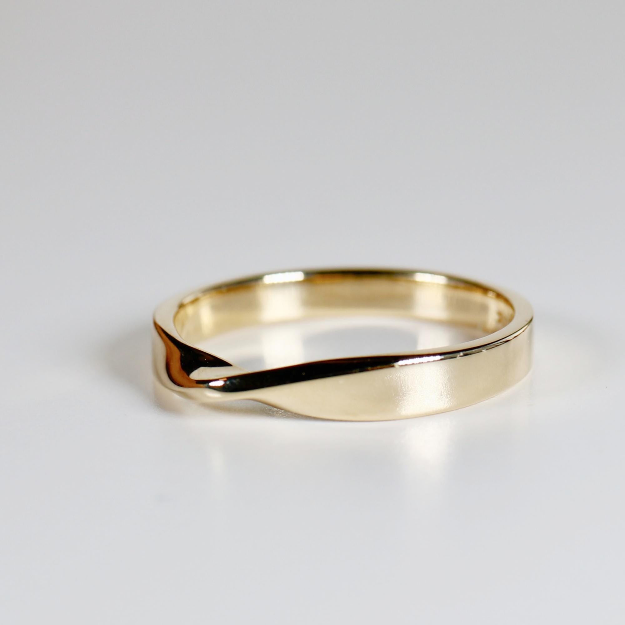 Mobius Ring 14k Gold, His and Hers Matching Band - Melt'm Jewelry