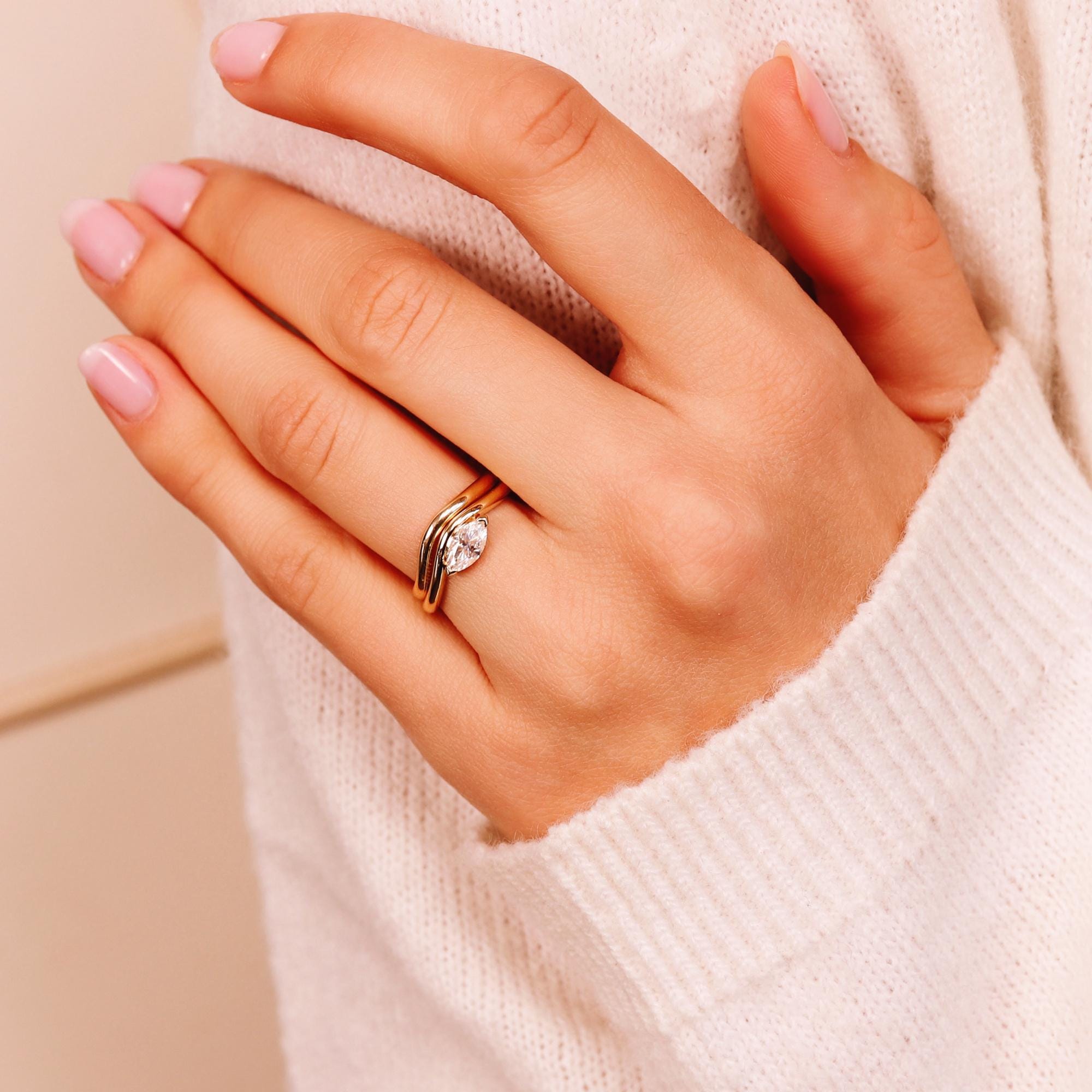 Marquise Moissanite Monolith Ring 14k Gold, LILY - Melt'm Jewelry