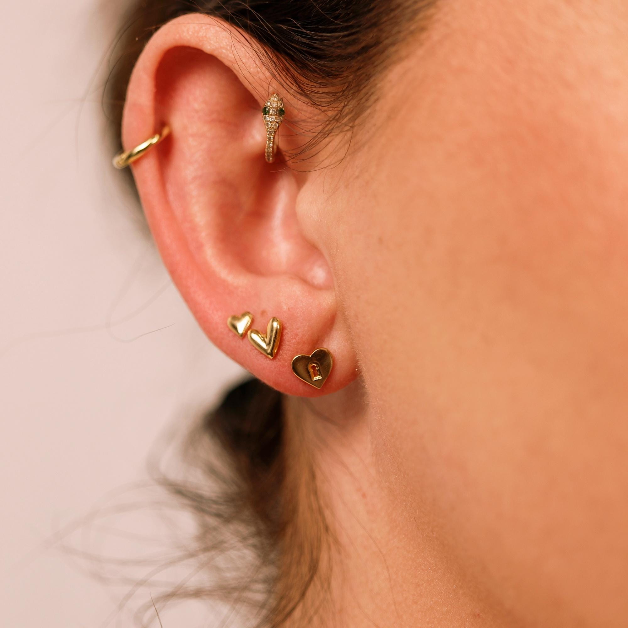 Padlock Heart Flat Back Cartilage Earrings 14k Solid Gold - Melt'm Jewelry