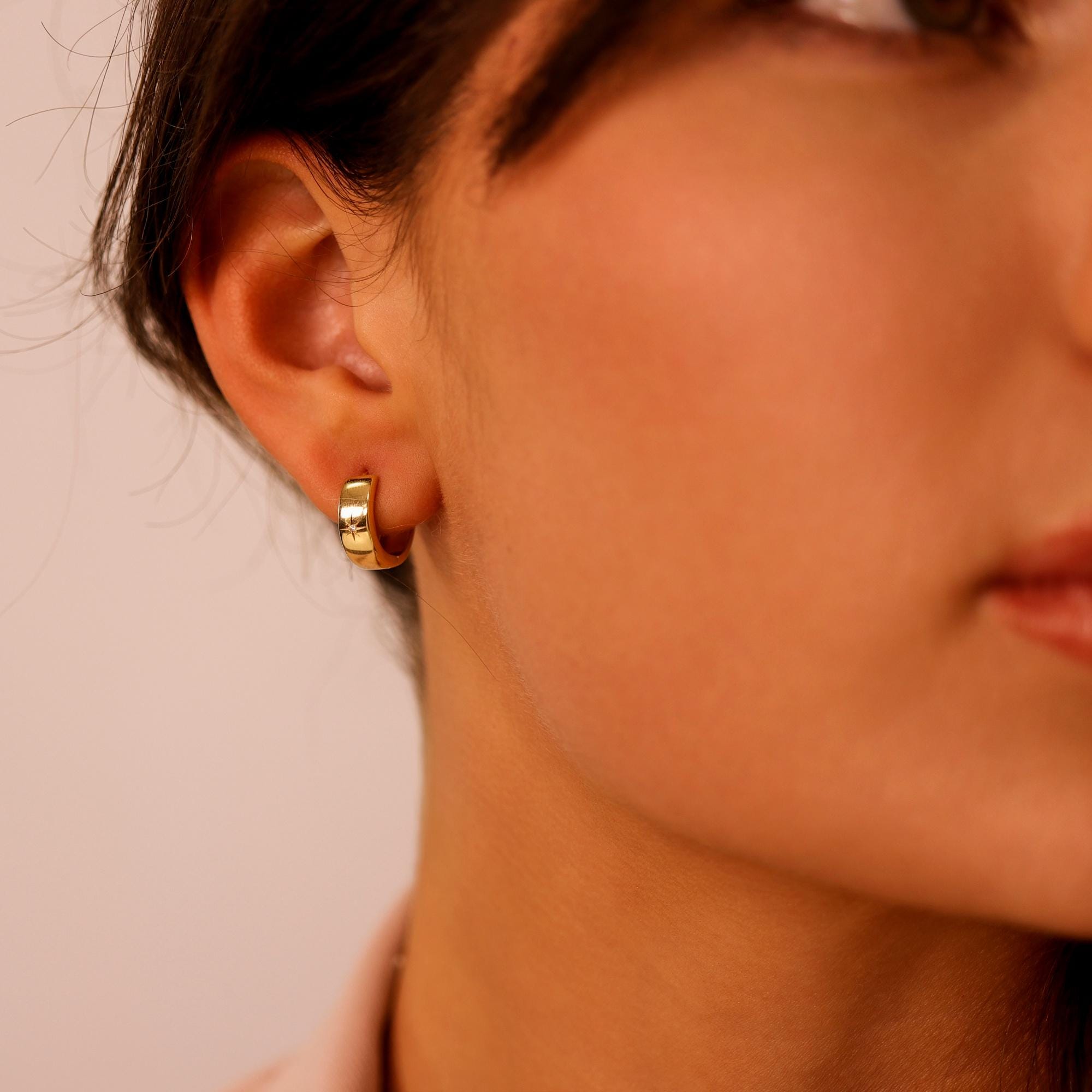 Diamond Star Set Thick Hoop Earrings in 14k Gold - 15mm - Melt'm Jewelry