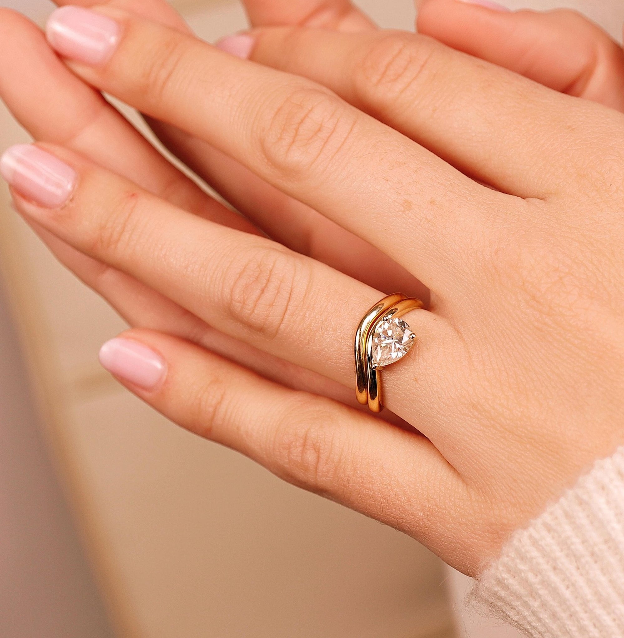Pear Moissanite Monolith Ring 14k Gold, JASMINE 1 Ct. Pear Moissanite Engagement Ring - Melt'm Jewelry