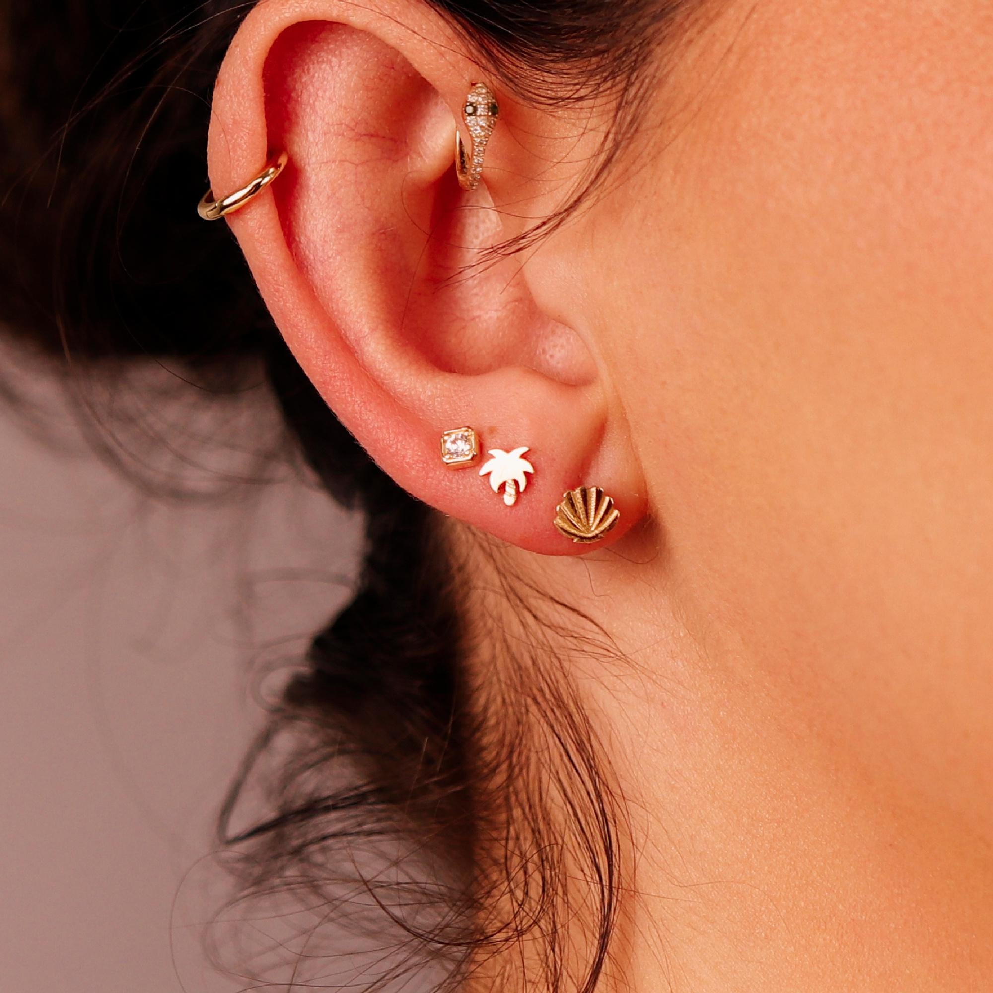 Mini Seashell Stud Earrings 14k Solid Gold - Melt'm Jewelry