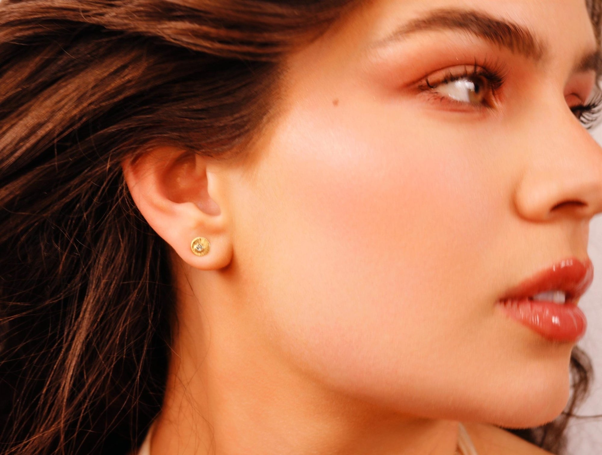 14k Gold Sunrise Disc Aquamarine Stud Earrings - Melt'm Jewelry