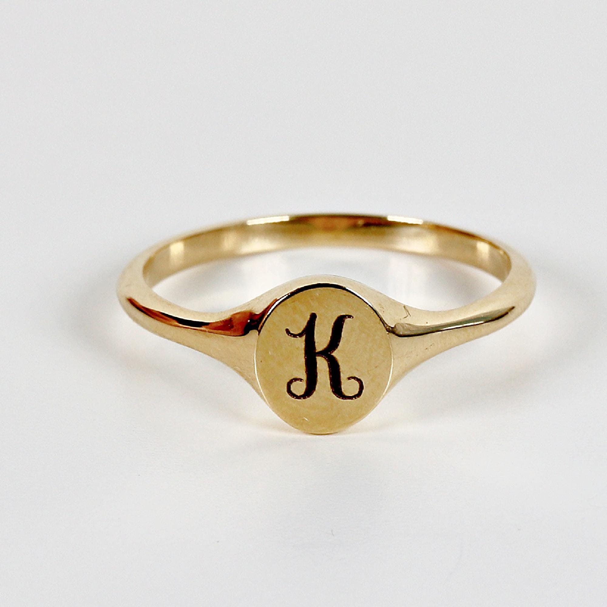 Small Oval Signet Ring 14k Solid Gold, Monogram Custom Signet Ring, Name Signet Ring for Women, Oval Pinky Ring, Anniversary Gift