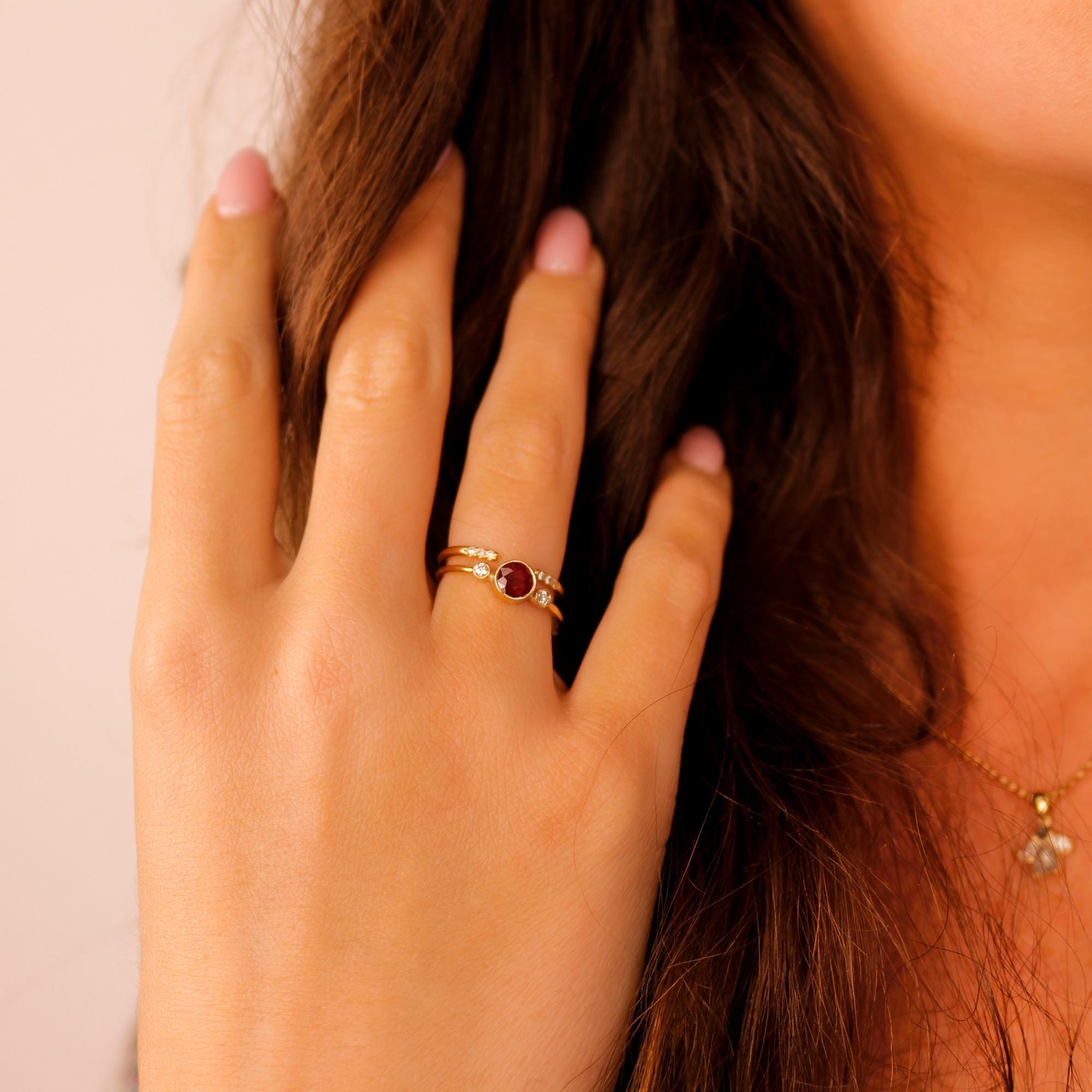 Round Red Ruby Ring 14k Solid Gold - Melt'm Jewelry