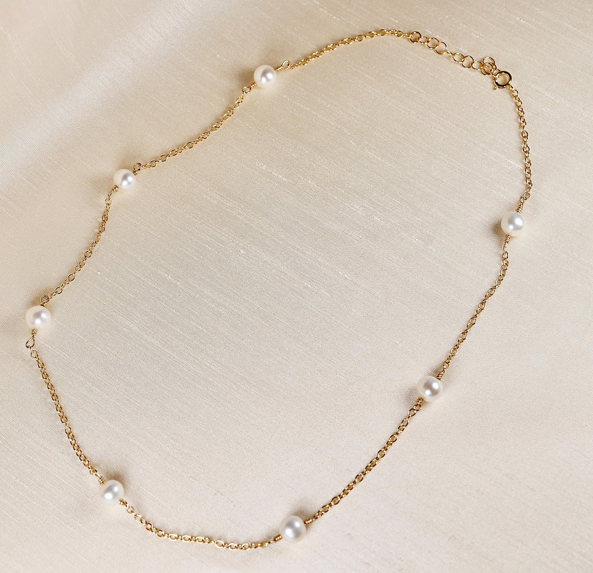 Gold Choker Pearl Necklace, Freshwater Pearl Necklace, June Birthstone, Bridal Necklace, Gold Filled Chain Pearl Necklace