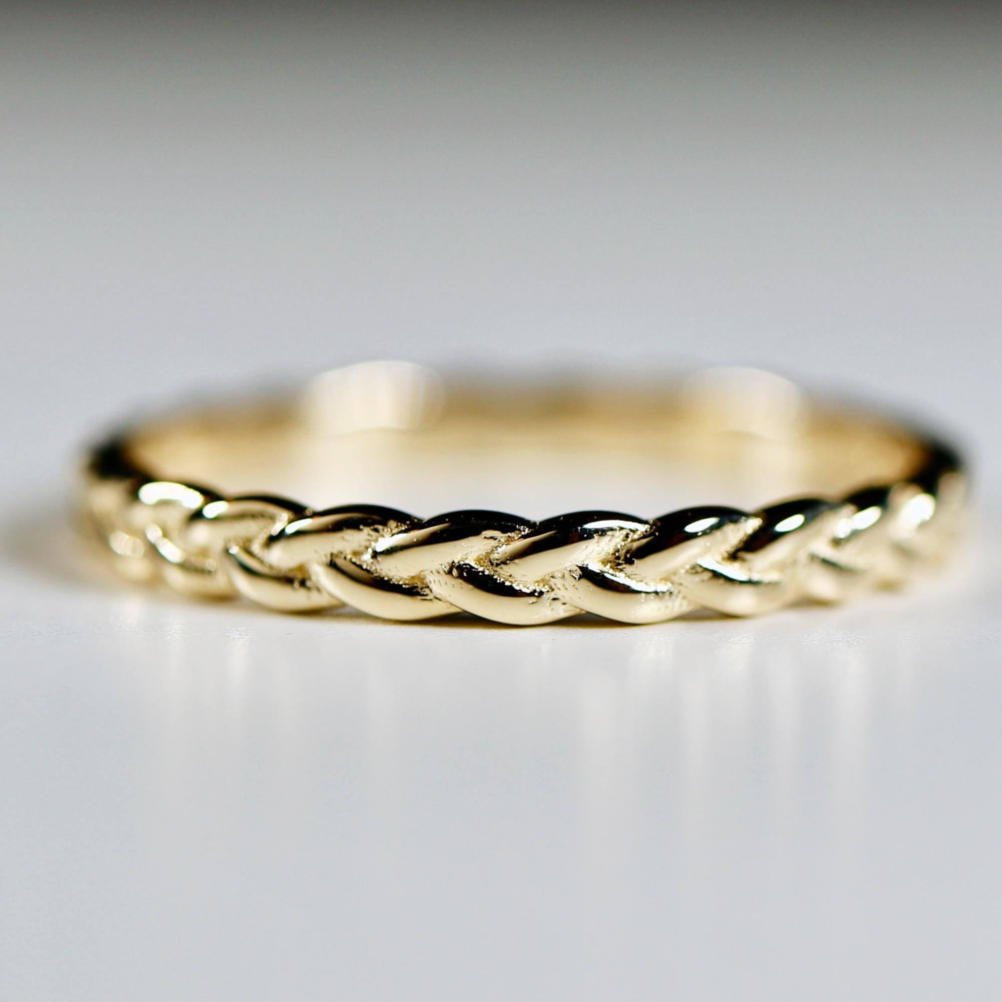 Wheat Leaf Wedding Ring 14k Gold, Curved Wedding Band - Melt'm Jewelry