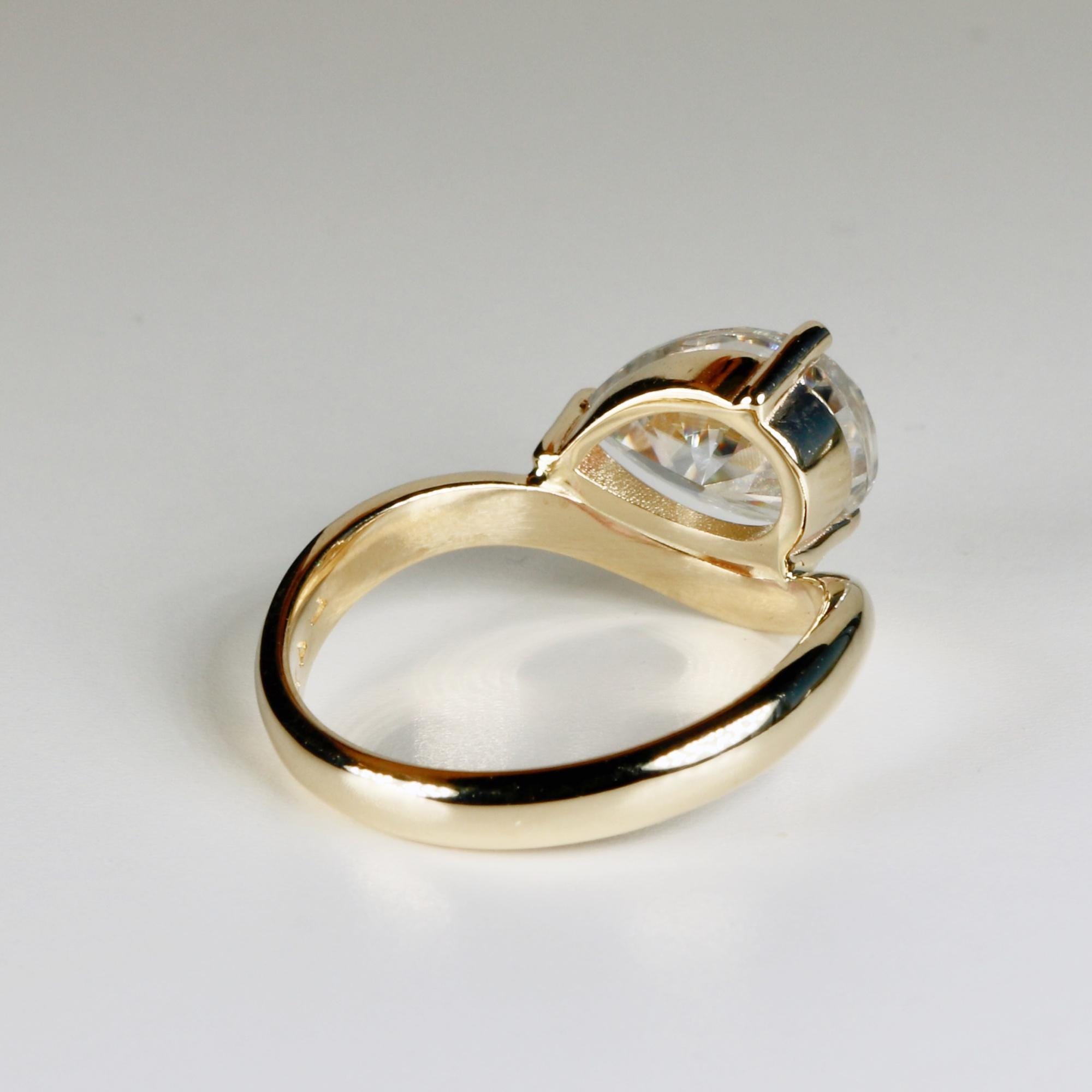 2 ct. Pear Moissanite Floating Ring 14k Gold - Melt'm Jewelry