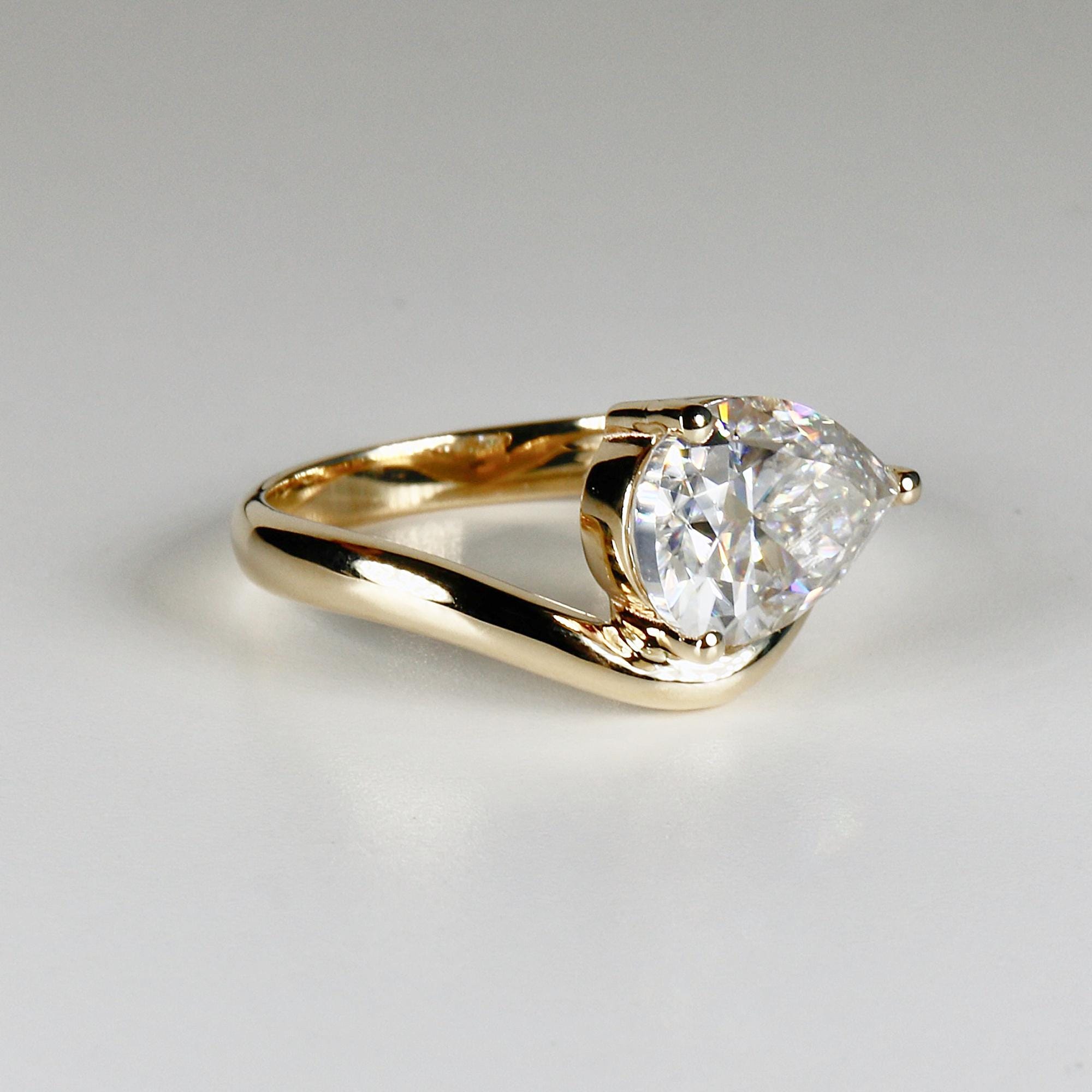 2 ct. Pear Moissanite Floating Ring 14k Gold - Melt'm Jewelry